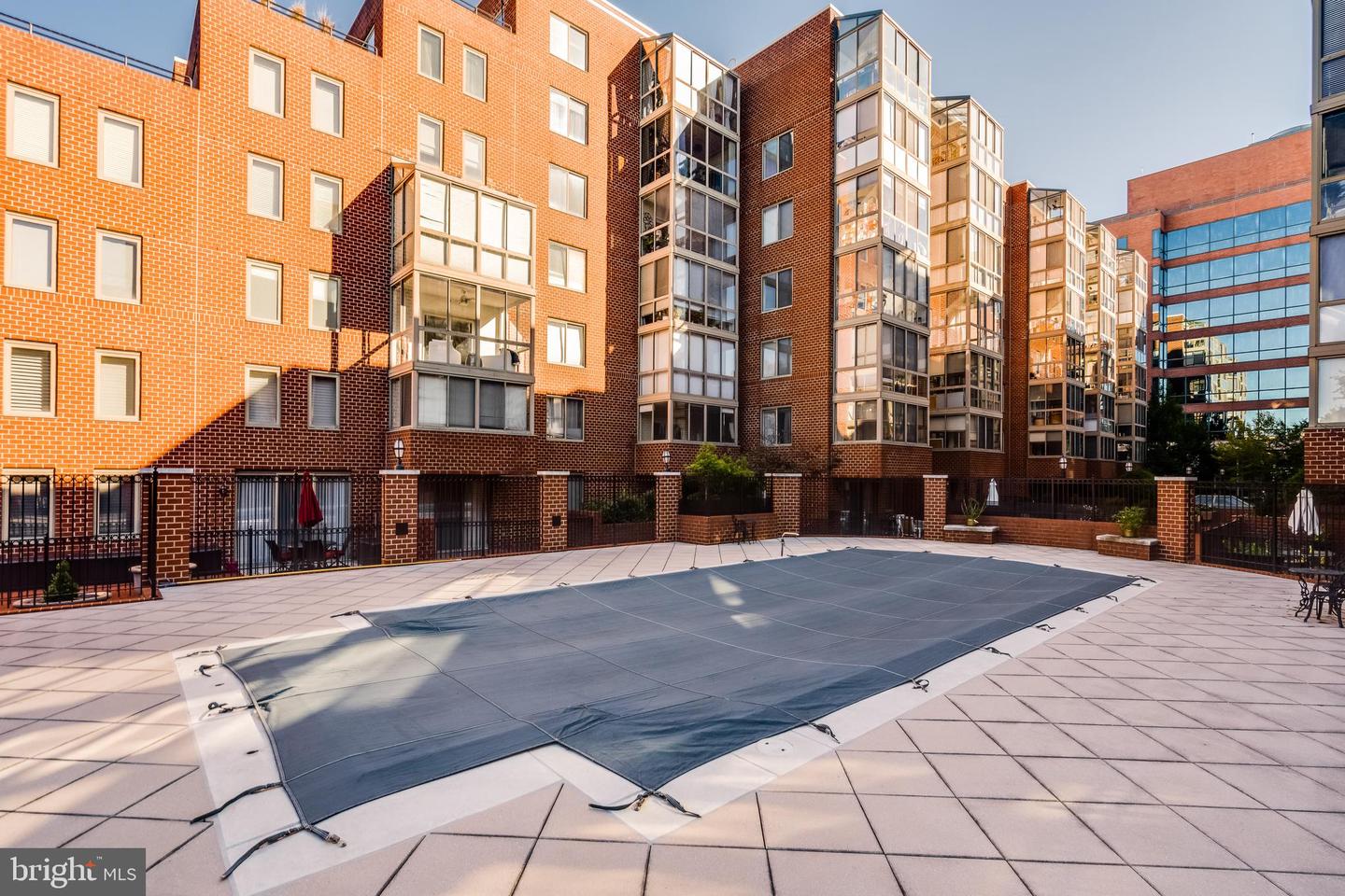 1045 N UTAH ST #506, ARLINGTON, Virginia 22201, 1 Bedroom Bedrooms, ,1 BathroomBathrooms,Residential,For sale,1045 N UTAH ST #506,VAAR2065172 MLS # VAAR2065172