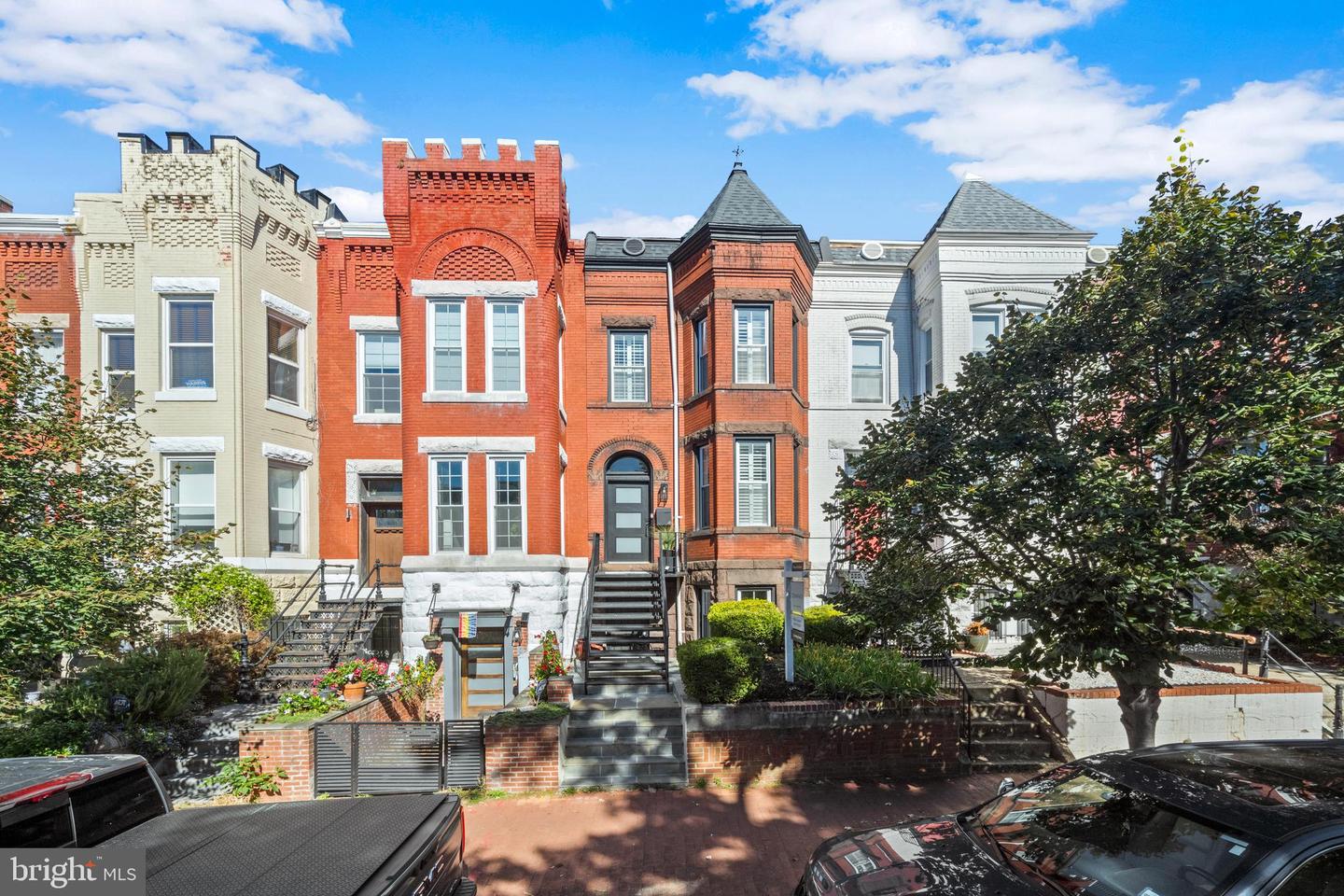 41 R ST NW, WASHINGTON, District Of Columbia 20001, 2 Bedrooms Bedrooms, ,2 BathroomsBathrooms,Residential,For sale,41 R ST NW,DCDC2227996 MLS # DCDC2227996
