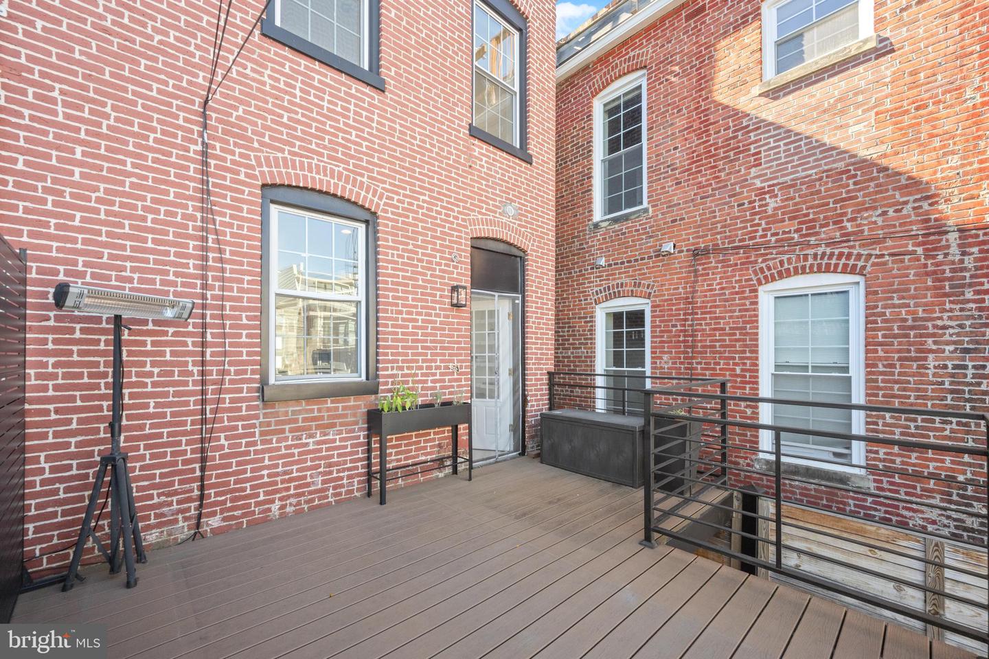 41 R ST NW, WASHINGTON, District Of Columbia 20001, 2 Bedrooms Bedrooms, ,2 BathroomsBathrooms,Residential,For sale,41 R ST NW,DCDC2227996 MLS # DCDC2227996