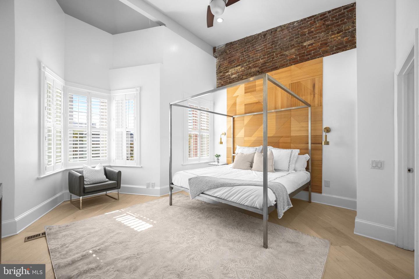 41 R ST NW, WASHINGTON, District Of Columbia 20001, 2 Bedrooms Bedrooms, ,2 BathroomsBathrooms,Residential,For sale,41 R ST NW,DCDC2227996 MLS # DCDC2227996