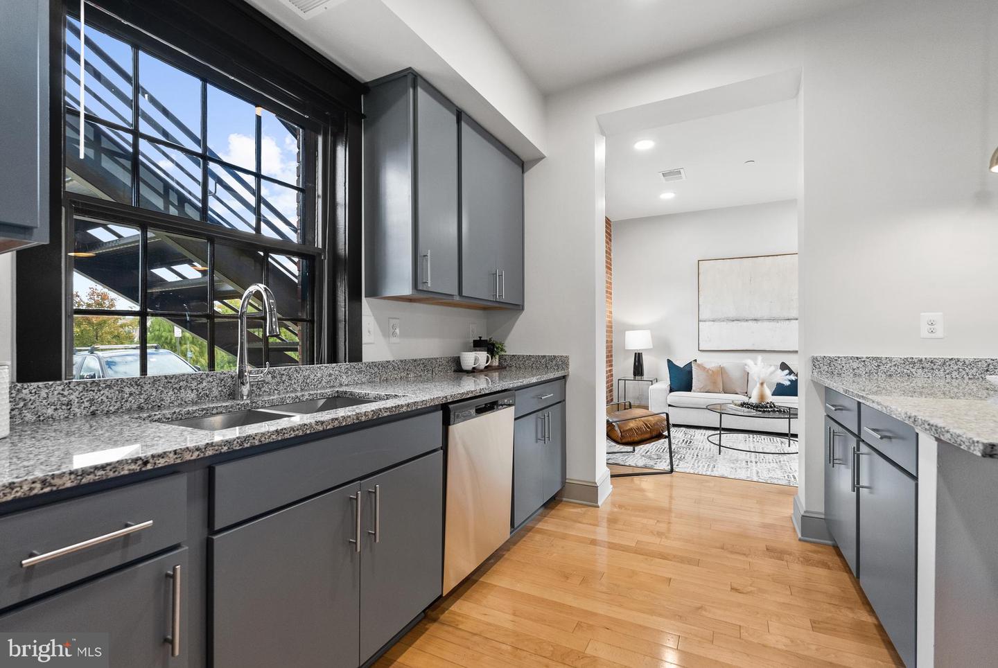 9071 POWER HOUSE RD #102, LORTON, Virginia 22079, 2 Bedrooms Bedrooms, 7 Rooms Rooms,2 BathroomsBathrooms,Residential,For sale,9071 POWER HOUSE RD #102,VAFX2275324 MLS # VAFX2275324