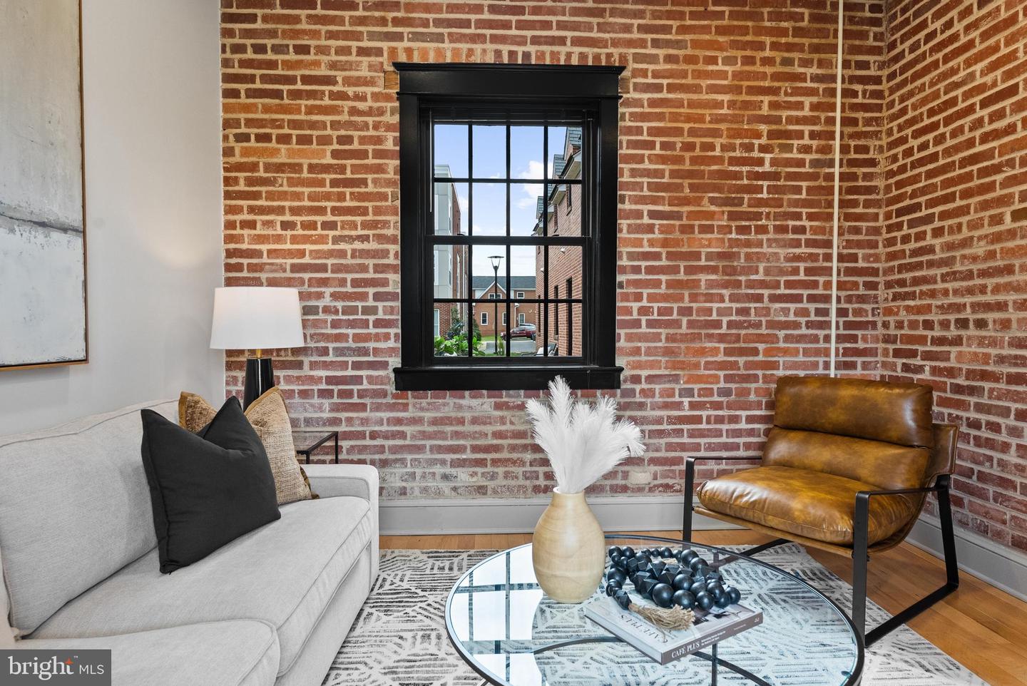 9071 POWER HOUSE RD #102, LORTON, Virginia 22079, 2 Bedrooms Bedrooms, 7 Rooms Rooms,2 BathroomsBathrooms,Residential,For sale,9071 POWER HOUSE RD #102,VAFX2275324 MLS # VAFX2275324
