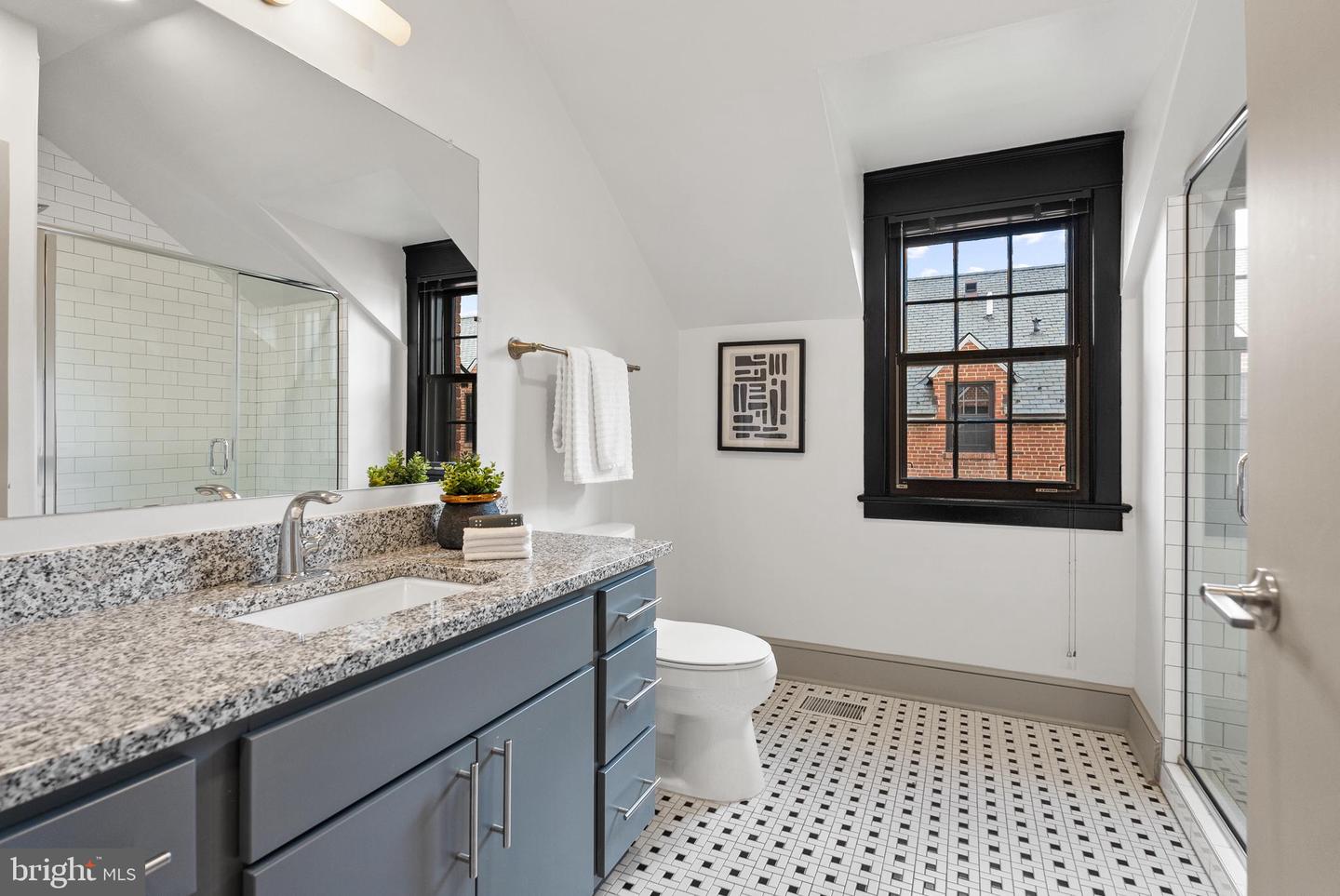 9071 POWER HOUSE RD #102, LORTON, Virginia 22079, 2 Bedrooms Bedrooms, 7 Rooms Rooms,2 BathroomsBathrooms,Residential,For sale,9071 POWER HOUSE RD #102,VAFX2275324 MLS # VAFX2275324