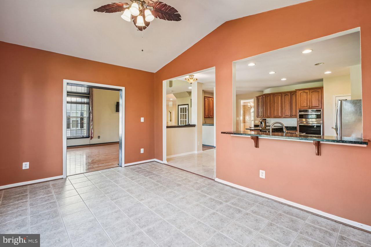 5716 MACINTOSH LOOP, HAYMARKET, Virginia 20169, 4 Bedrooms Bedrooms, ,4 BathroomsBathrooms,Residential,For sale,5716 MACINTOSH LOOP,VAPW2106386 MLS # VAPW2106386