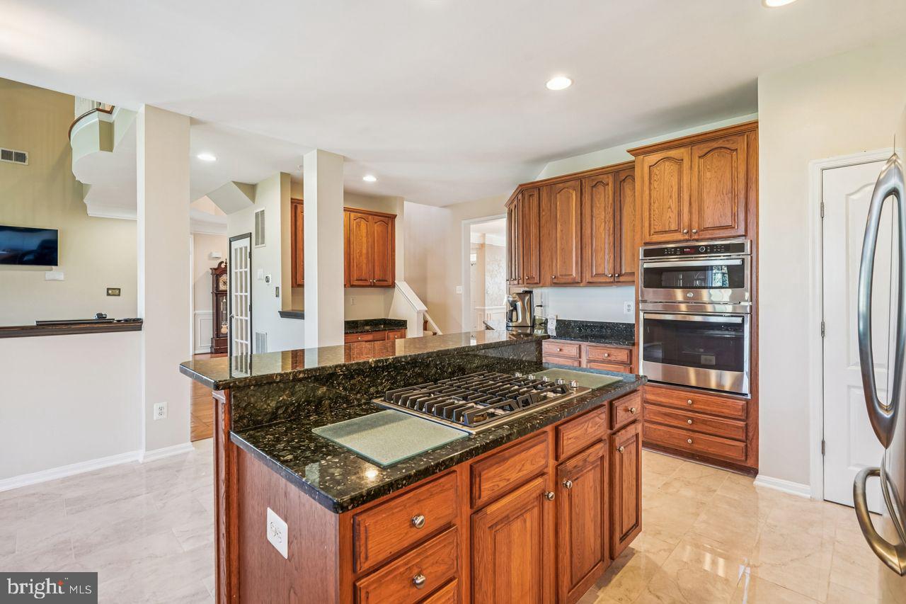 5716 MACINTOSH LOOP, HAYMARKET, Virginia 20169, 4 Bedrooms Bedrooms, ,4 BathroomsBathrooms,Residential,For sale,5716 MACINTOSH LOOP,VAPW2106386 MLS # VAPW2106386