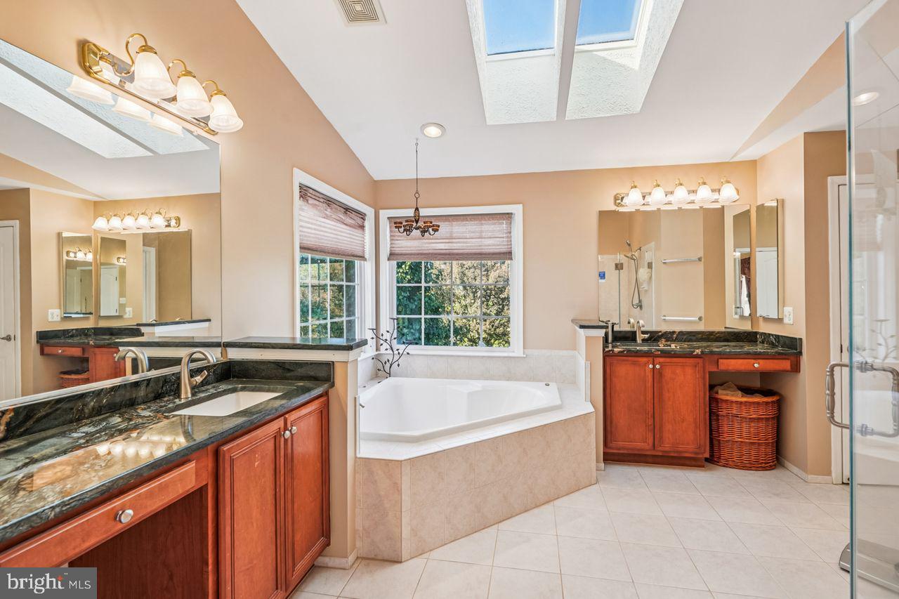 5716 MACINTOSH LOOP, HAYMARKET, Virginia 20169, 4 Bedrooms Bedrooms, ,4 BathroomsBathrooms,Residential,For sale,5716 MACINTOSH LOOP,VAPW2106386 MLS # VAPW2106386