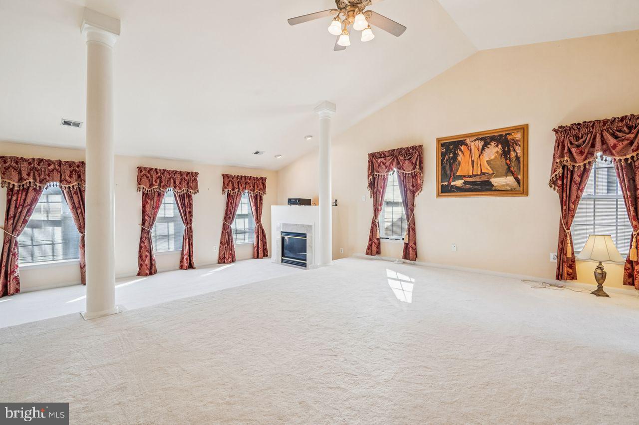 5716 MACINTOSH LOOP, HAYMARKET, Virginia 20169, 4 Bedrooms Bedrooms, ,4 BathroomsBathrooms,Residential,For sale,5716 MACINTOSH LOOP,VAPW2106386 MLS # VAPW2106386