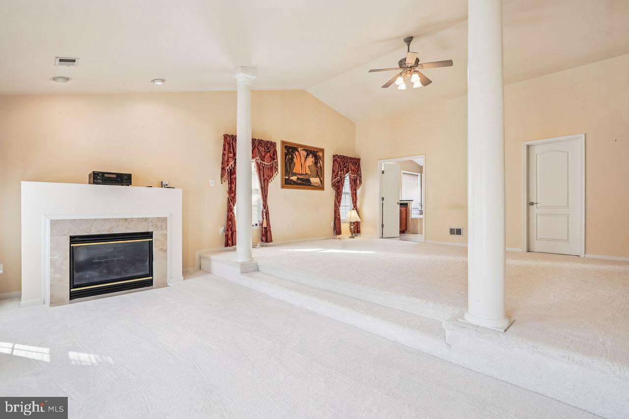 5716 MACINTOSH LOOP, HAYMARKET, Virginia 20169, 4 Bedrooms Bedrooms, ,4 BathroomsBathrooms,Residential,For sale,5716 MACINTOSH LOOP,VAPW2106386 MLS # VAPW2106386