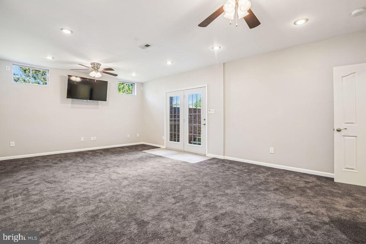 5716 MACINTOSH LOOP, HAYMARKET, Virginia 20169, 4 Bedrooms Bedrooms, ,4 BathroomsBathrooms,Residential,For sale,5716 MACINTOSH LOOP,VAPW2106386 MLS # VAPW2106386