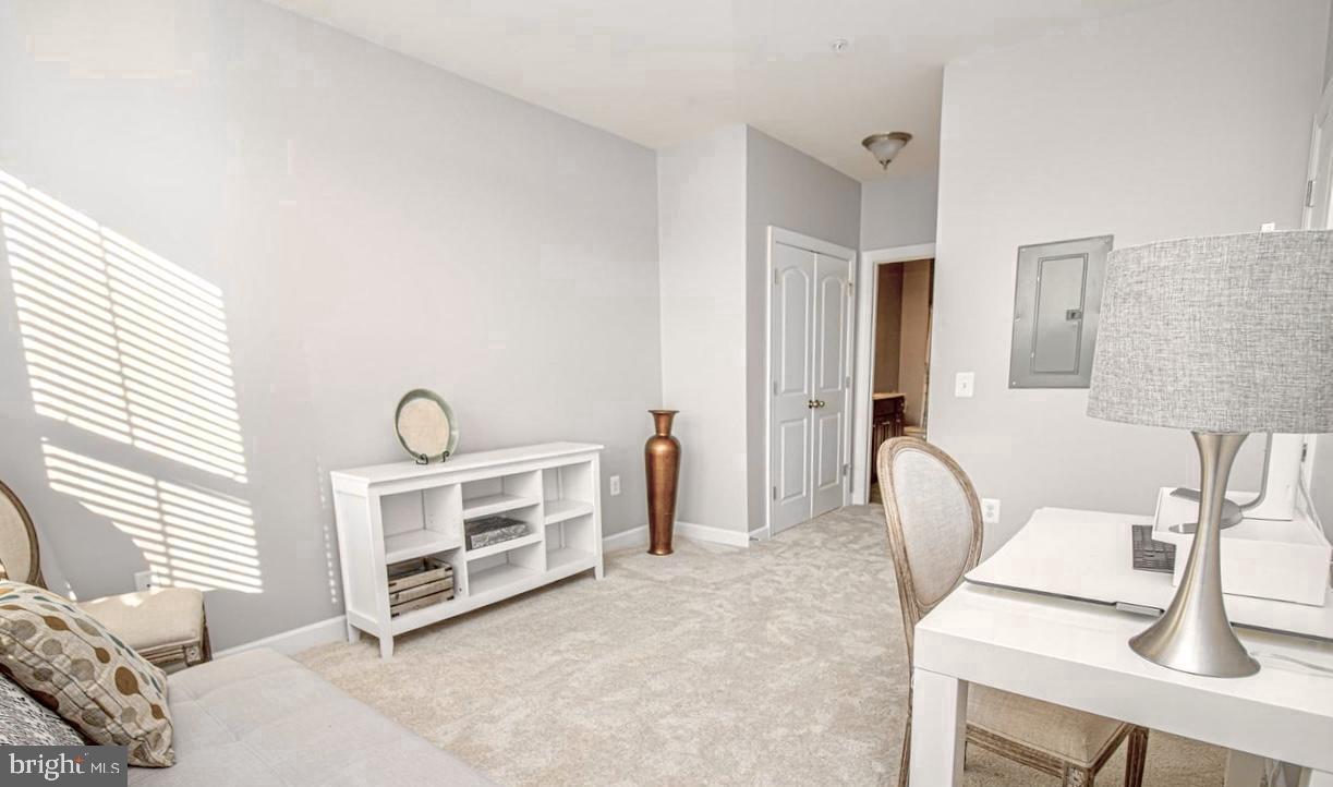 13723 NEIL ARMSTRONG AVE #503, HERNDON, Virginia 20171, 2 Bedrooms Bedrooms, ,2 BathroomsBathrooms,Residential,For sale,13723 NEIL ARMSTRONG AVE #503,VAFX2275358 MLS # VAFX2275358