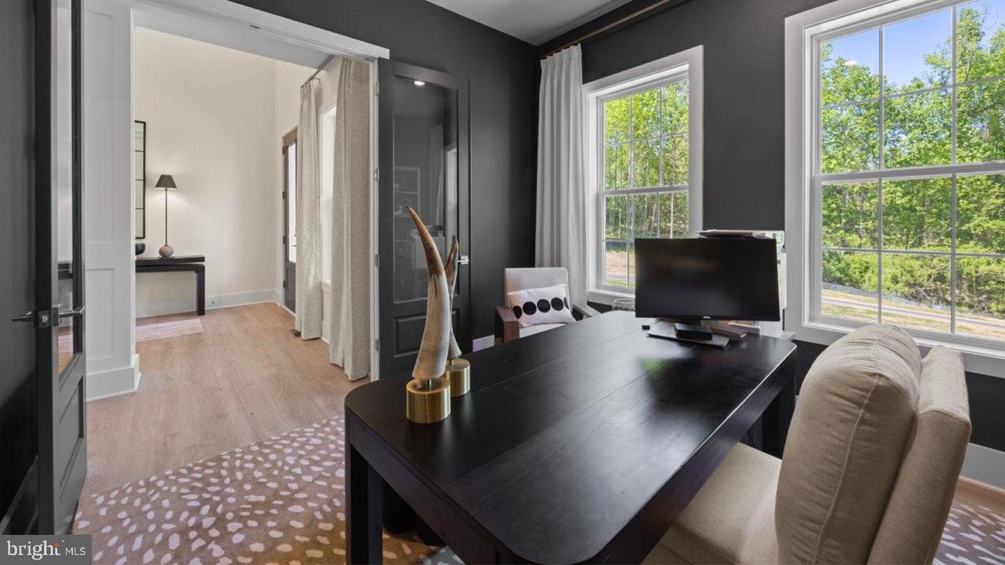 8280 COLLING MANOR CT, ALEXANDRIA, Virginia 22308, 6 Bedrooms Bedrooms, ,6 BathroomsBathrooms,Residential,For sale,8280 COLLING MANOR CT,VAFX2275360 MLS # VAFX2275360