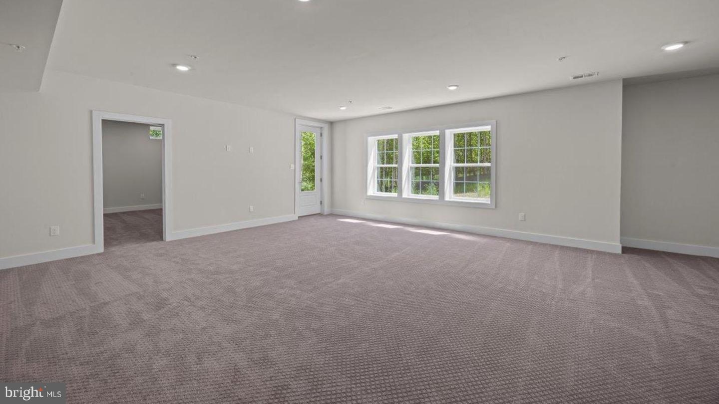 8280 COLLING MANOR CT, ALEXANDRIA, Virginia 22308, 6 Bedrooms Bedrooms, ,6 BathroomsBathrooms,Residential,For sale,8280 COLLING MANOR CT,VAFX2275360 MLS # VAFX2275360