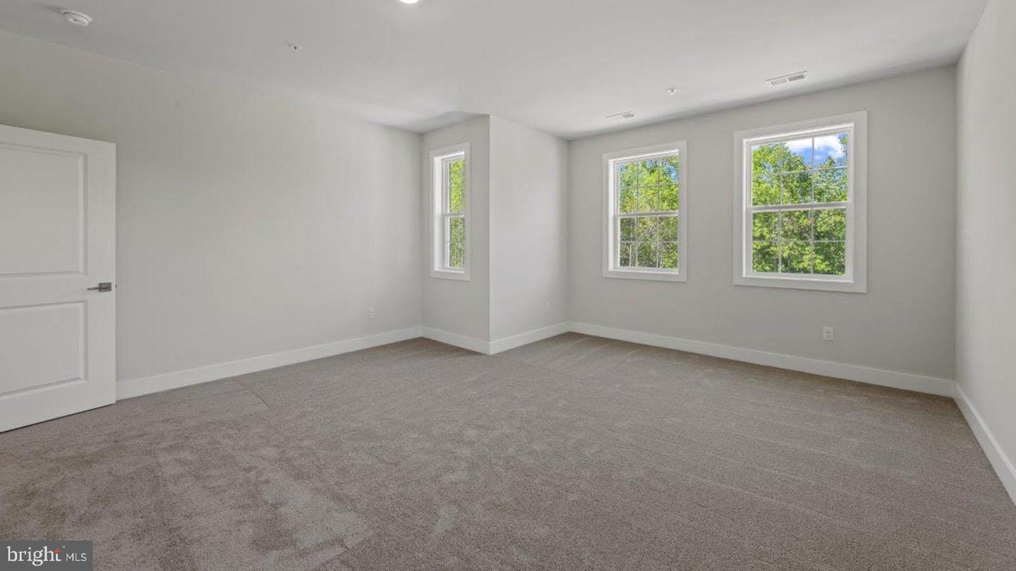 8280 COLLING MANOR CT, ALEXANDRIA, Virginia 22308, 6 Bedrooms Bedrooms, ,6 BathroomsBathrooms,Residential,For sale,8280 COLLING MANOR CT,VAFX2275360 MLS # VAFX2275360
