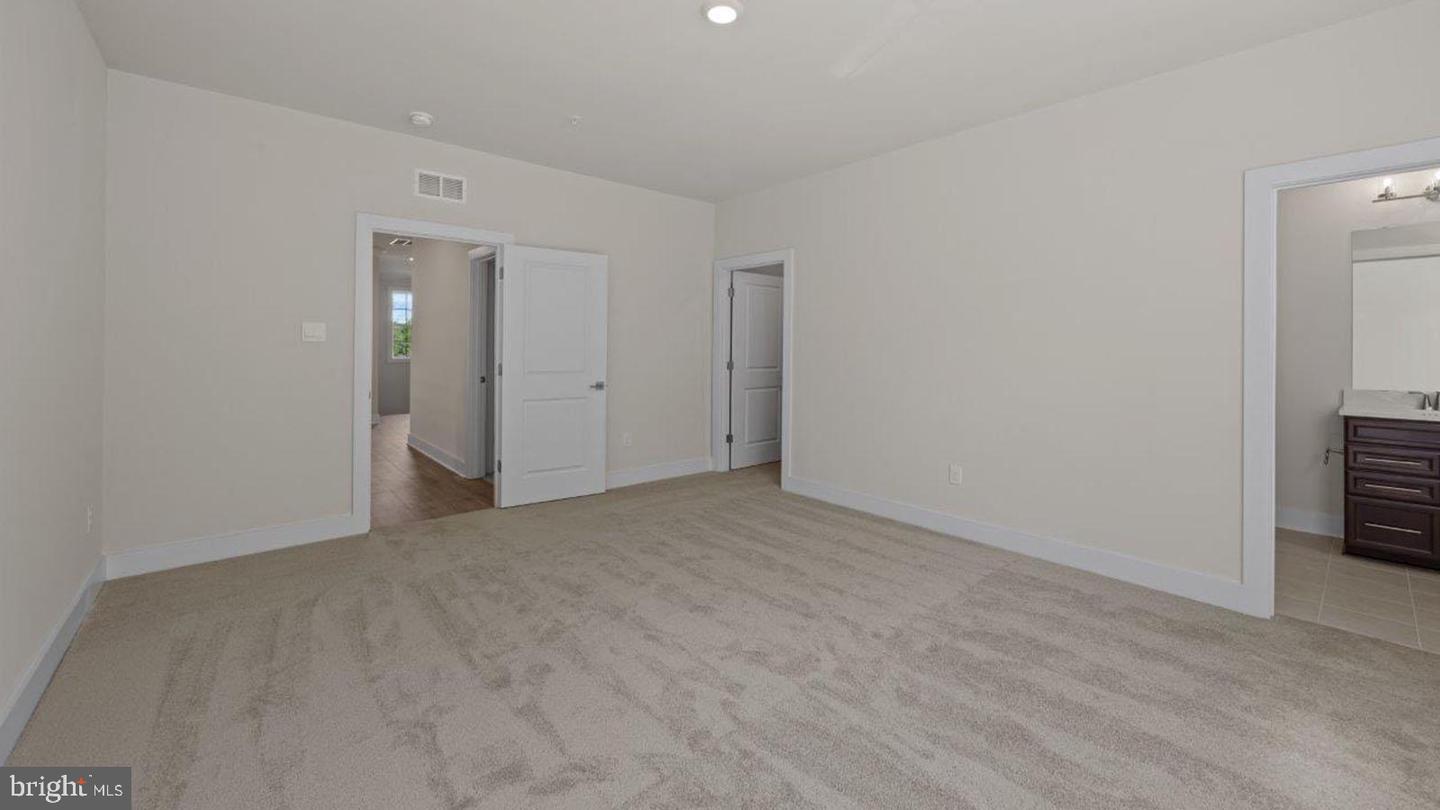 8280 COLLING MANOR CT, ALEXANDRIA, Virginia 22308, 6 Bedrooms Bedrooms, ,6 BathroomsBathrooms,Residential,For sale,8280 COLLING MANOR CT,VAFX2275360 MLS # VAFX2275360
