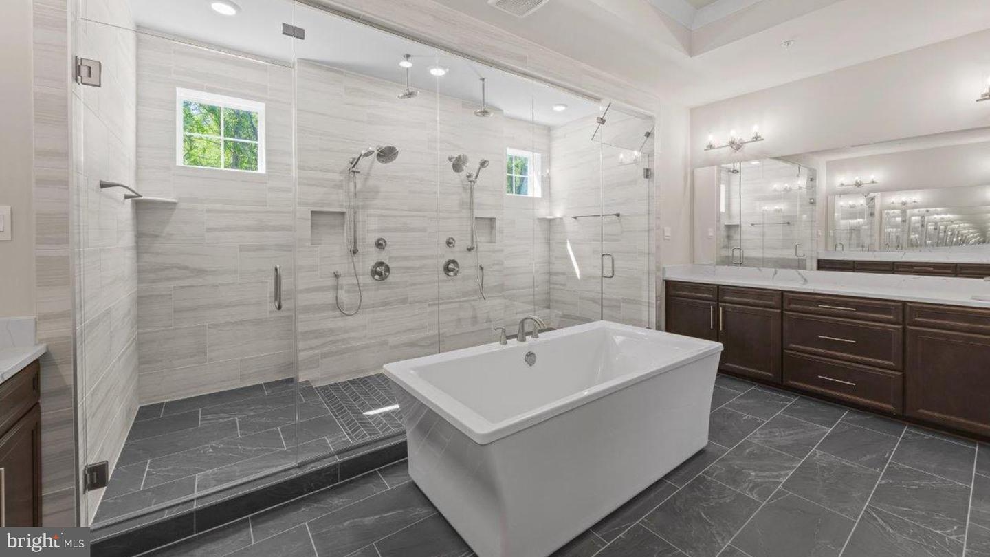 8280 COLLING MANOR CT, ALEXANDRIA, Virginia 22308, 6 Bedrooms Bedrooms, ,6 BathroomsBathrooms,Residential,For sale,8280 COLLING MANOR CT,VAFX2275360 MLS # VAFX2275360