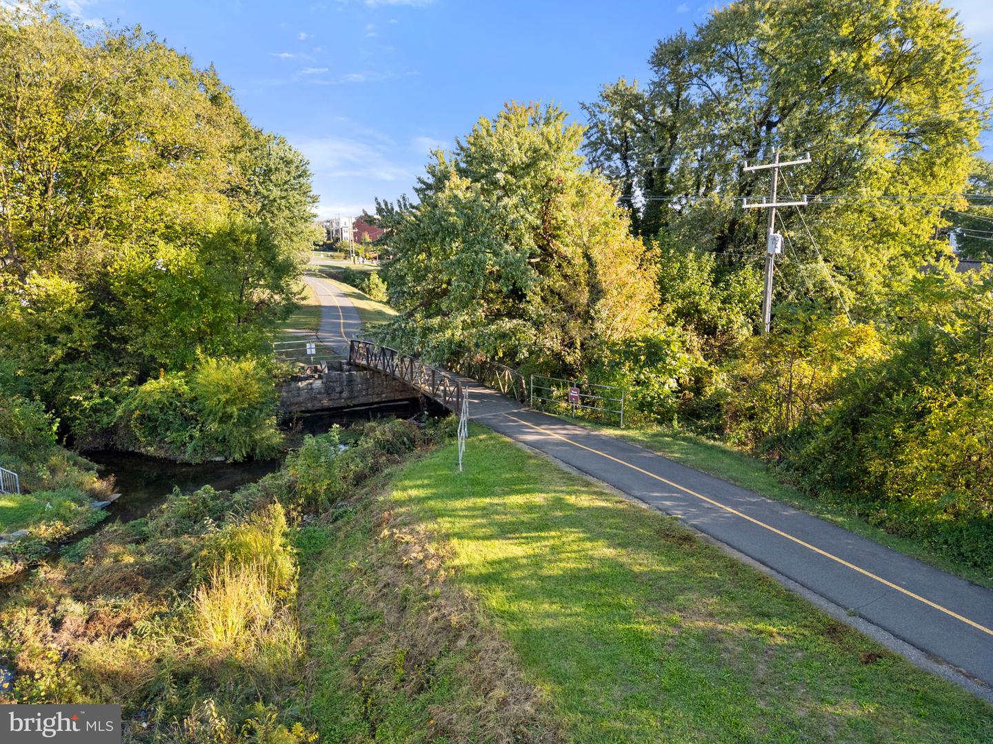 3 STATIONMASTER ST SE #402, LEESBURG, Virginia 20175, 2 Bedrooms Bedrooms, ,2 BathroomsBathrooms,Residential,For sale,3 STATIONMASTER ST SE #402,VALO2109226 MLS # VALO2109226