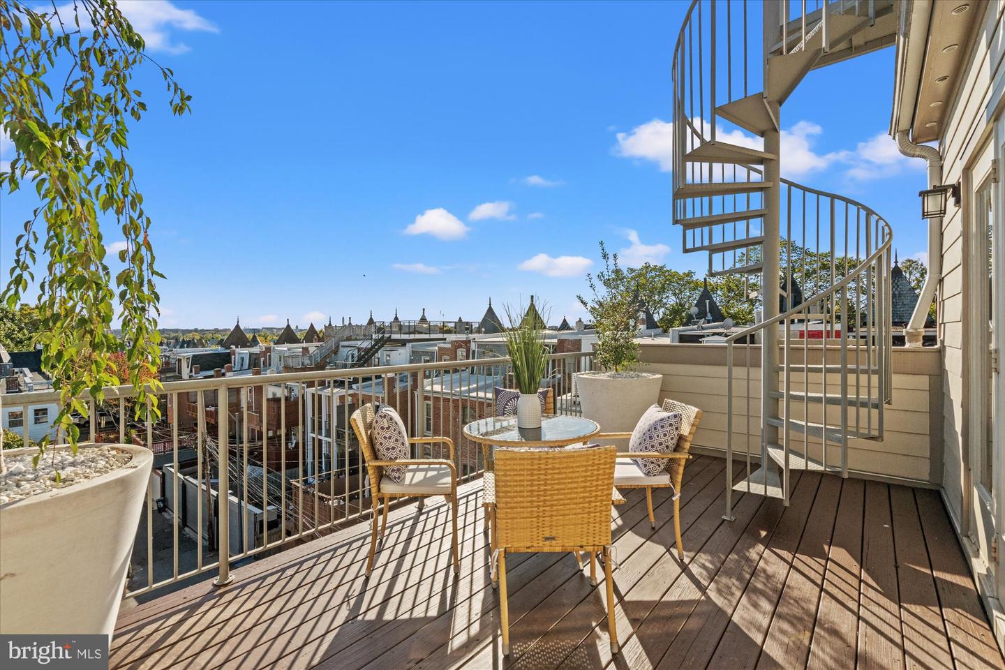 74 ADAMS ST NW #3, WASHINGTON, District Of Columbia 20001, 2 Bedrooms Bedrooms, ,2 BathroomsBathrooms,Residential,For sale,74 ADAMS ST NW #3,DCDC2227750 MLS # DCDC2227750