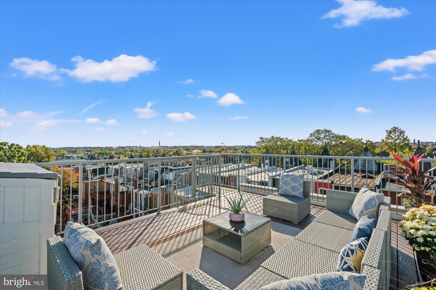 74 ADAMS ST NW #3, WASHINGTON, District Of Columbia 20001, 2 Bedrooms Bedrooms, ,2 BathroomsBathrooms,Residential,For sale,74 ADAMS ST NW #3,DCDC2227750 MLS # DCDC2227750