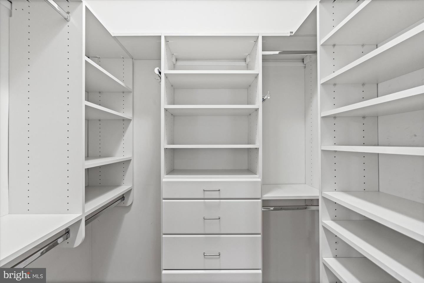 74 ADAMS ST NW #3, WASHINGTON, District Of Columbia 20001, 2 Bedrooms Bedrooms, ,2 BathroomsBathrooms,Residential,For sale,74 ADAMS ST NW #3,DCDC2227750 MLS # DCDC2227750