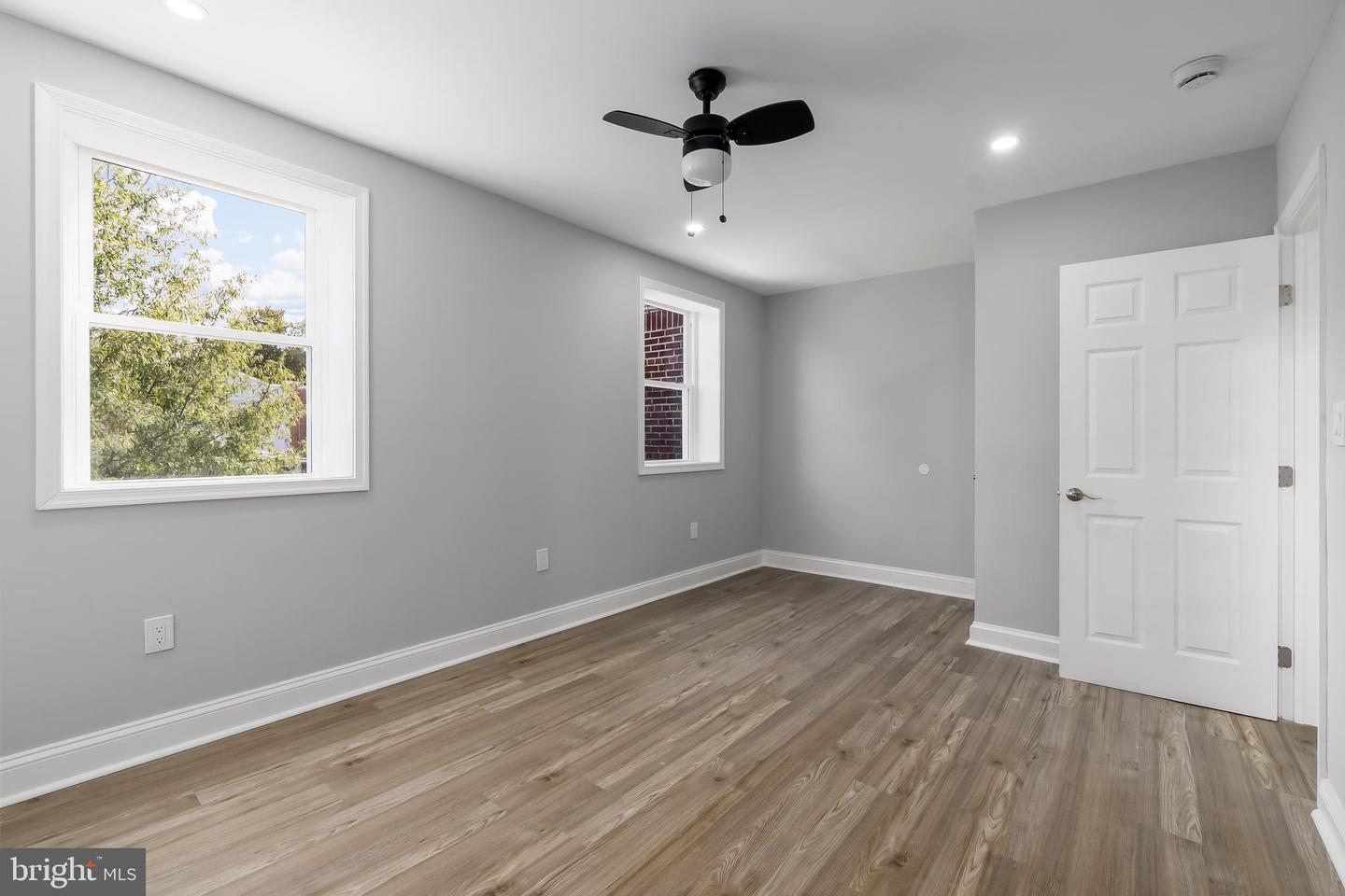 1401 18TH PL SE, WASHINGTON, District Of Columbia 20020, 4 Bedrooms Bedrooms, ,2 BathroomsBathrooms,Residential,For sale,1401 18TH PL SE,DCDC2228034 MLS # DCDC2228034