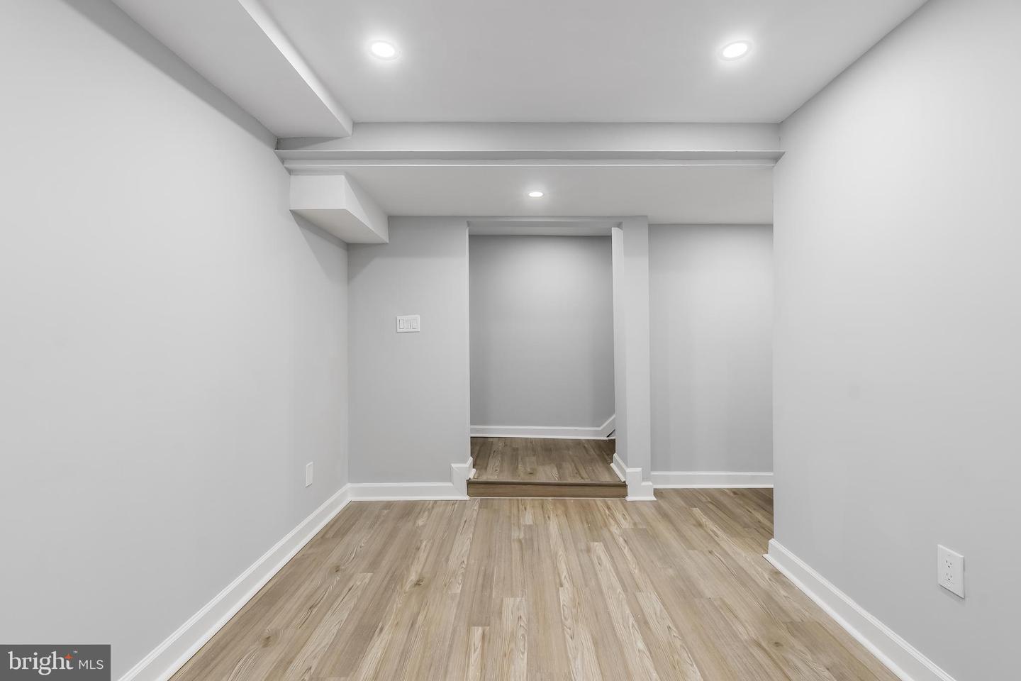 1401 18TH PL SE, WASHINGTON, District Of Columbia 20020, 4 Bedrooms Bedrooms, ,2 BathroomsBathrooms,Residential,For sale,1401 18TH PL SE,DCDC2228034 MLS # DCDC2228034