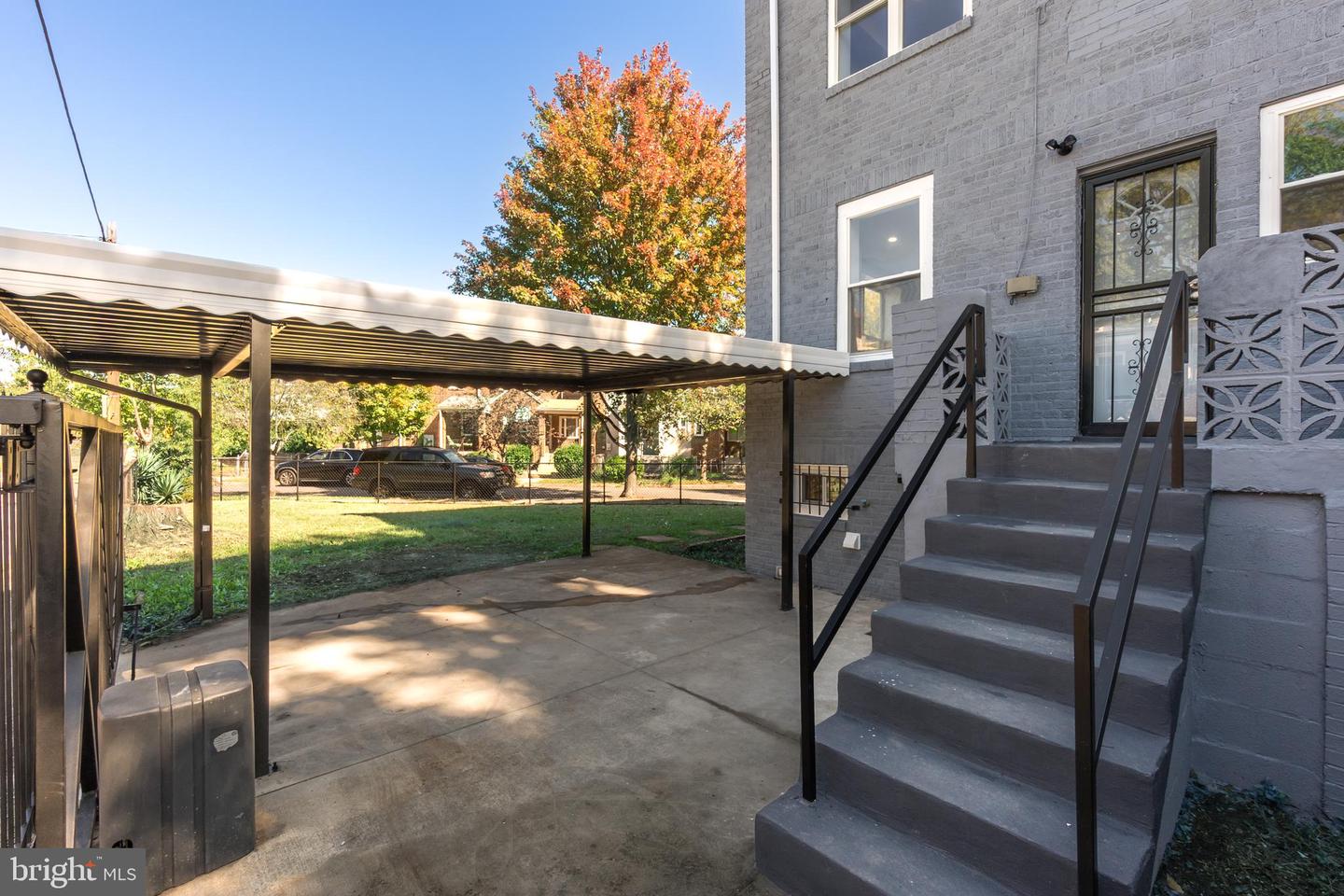 1401 18TH PL SE, WASHINGTON, District Of Columbia 20020, 4 Bedrooms Bedrooms, ,2 BathroomsBathrooms,Residential,For sale,1401 18TH PL SE,DCDC2228034 MLS # DCDC2228034