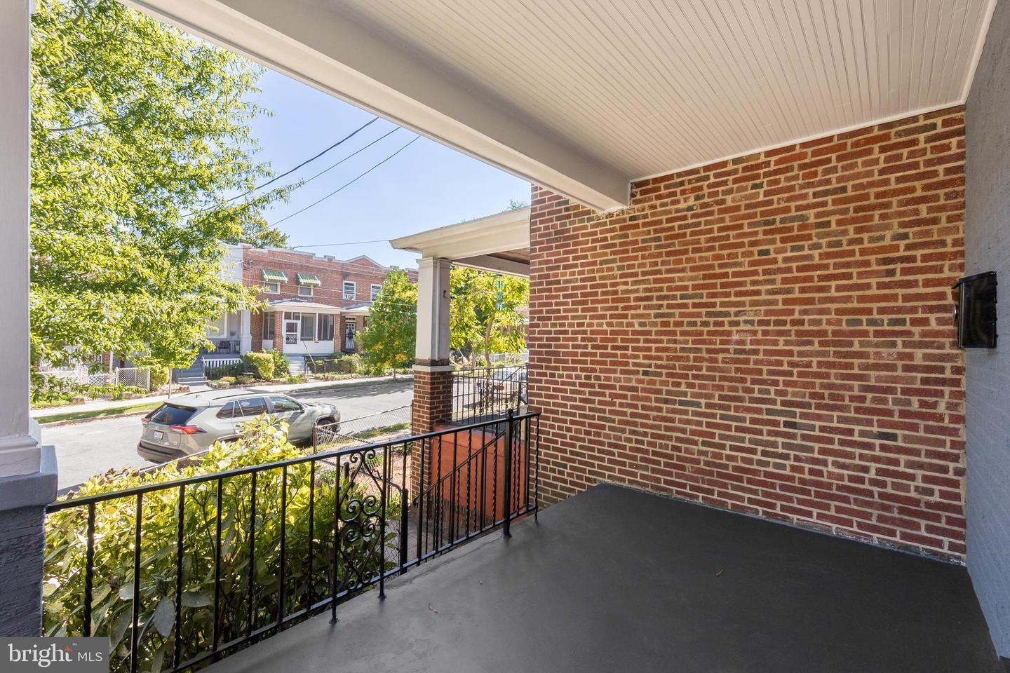 1401 18TH PL SE, WASHINGTON, District Of Columbia 20020, 4 Bedrooms Bedrooms, ,2 BathroomsBathrooms,Residential,For sale,1401 18TH PL SE,DCDC2228034 MLS # DCDC2228034