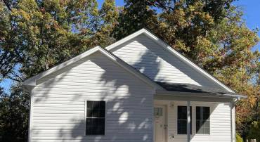 913 GARDNER ST, WAYNESBORO, Virginia 22980, 3 Bedrooms Bedrooms, ,2 BathroomsBathrooms,Residential,For sale,913 GARDNER ST,670221 MLS # 670221