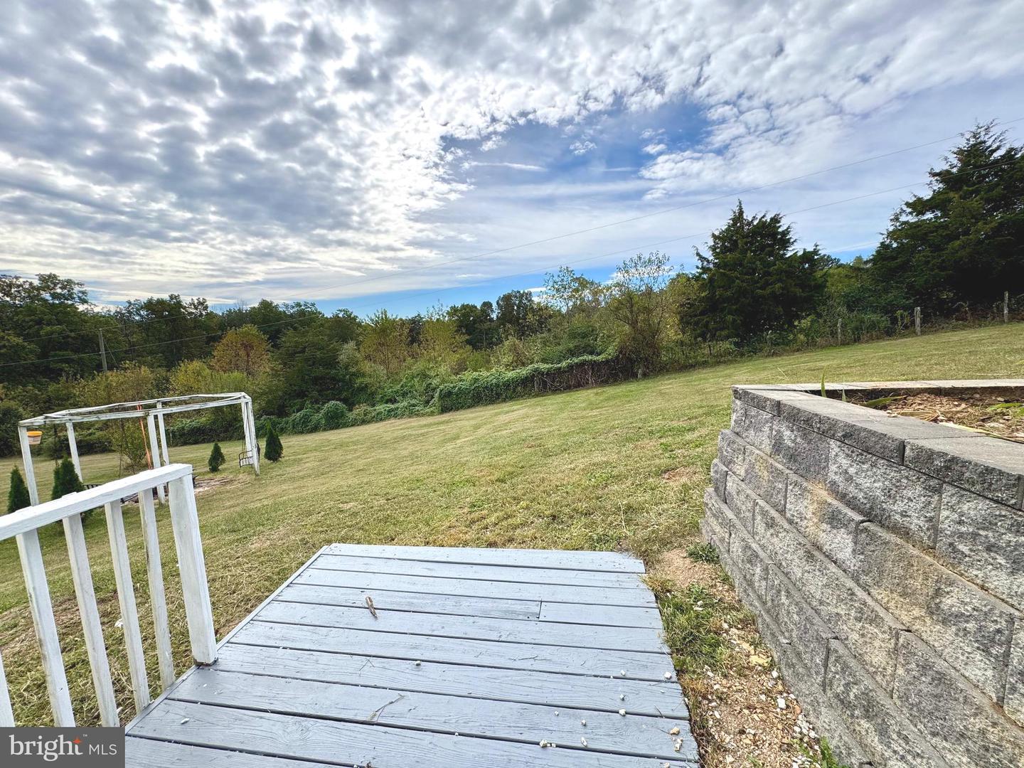 220 SNAPPY LN, WINCHESTER, Virginia 22602, 6 Bedrooms Bedrooms, ,4 BathroomsBathrooms,Residential,For sale,220 SNAPPY LN,VAFV2037326 MLS # VAFV2037326