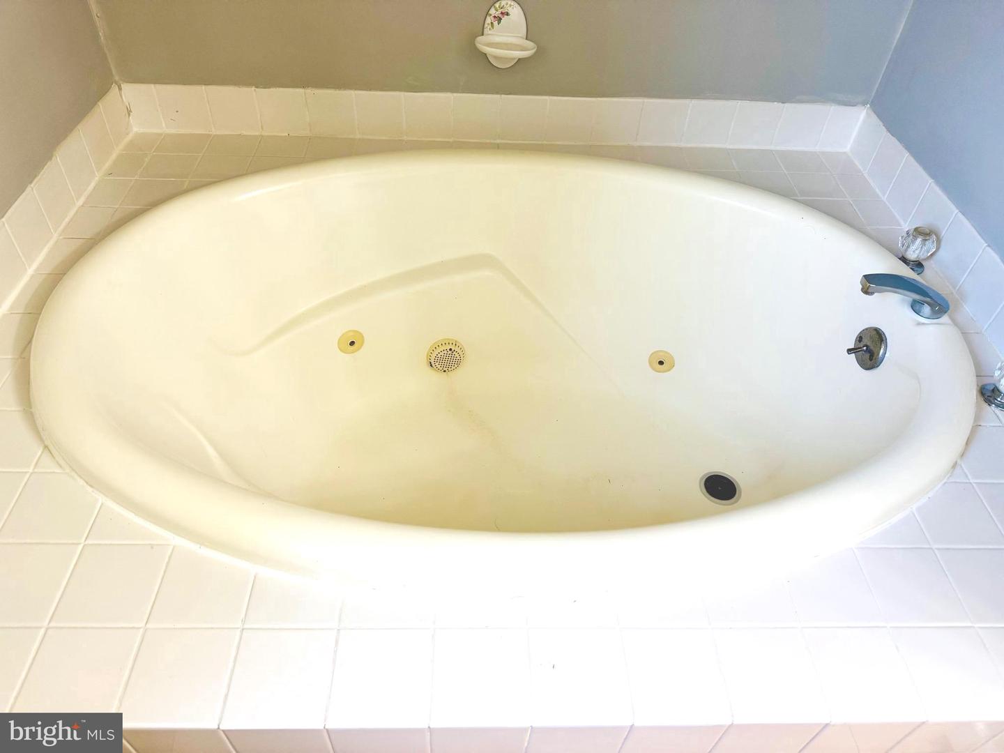 220 SNAPPY LN, WINCHESTER, Virginia 22602, 6 Bedrooms Bedrooms, ,4 BathroomsBathrooms,Residential,For sale,220 SNAPPY LN,VAFV2037326 MLS # VAFV2037326