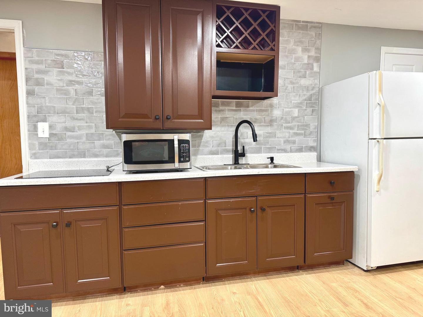 220 SNAPPY LN, WINCHESTER, Virginia 22602, 6 Bedrooms Bedrooms, ,4 BathroomsBathrooms,Residential,For sale,220 SNAPPY LN,VAFV2037326 MLS # VAFV2037326