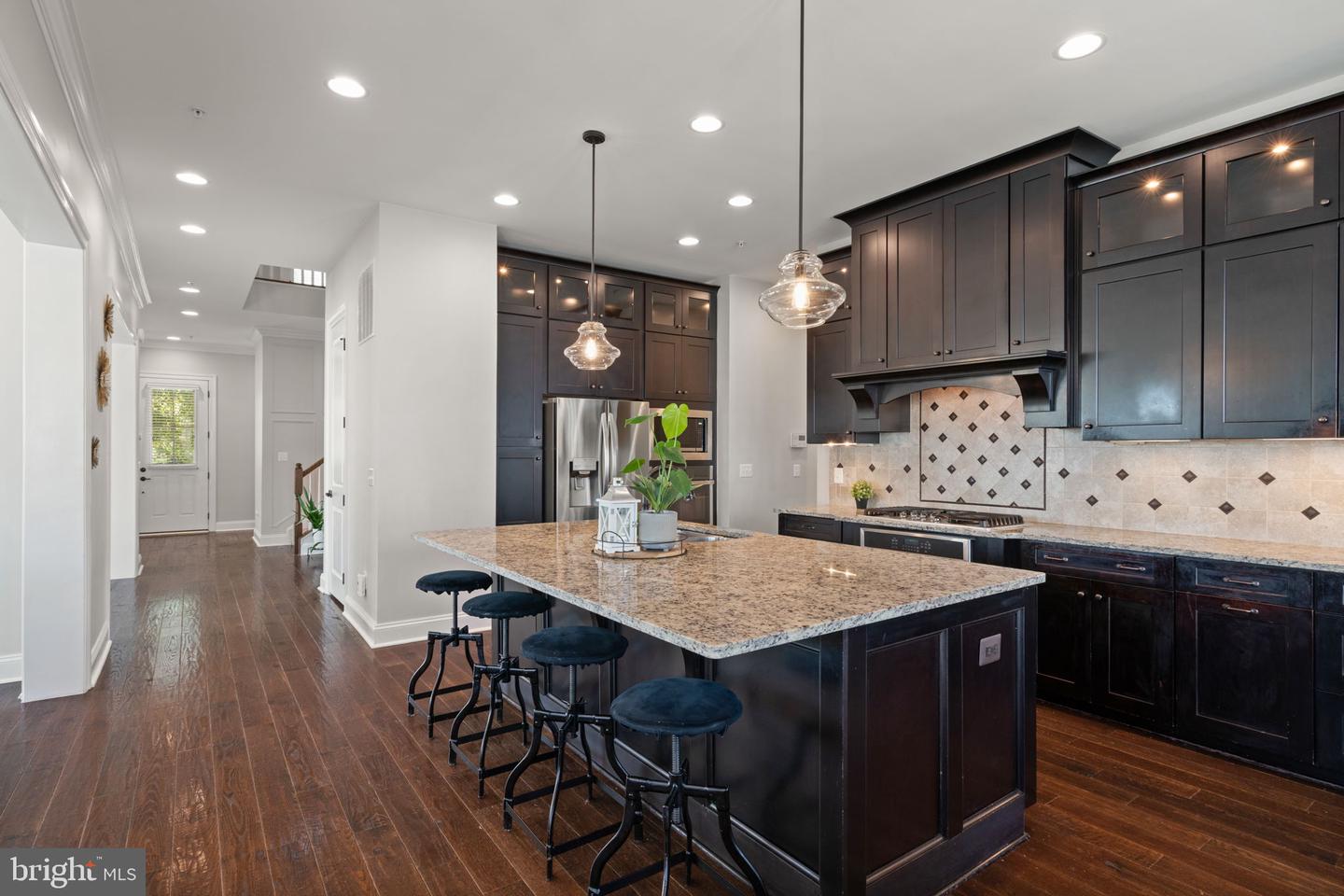 2164 POTOMAC RIVER BLVD, DUMFRIES, Virginia 22026, 7 Bedrooms Bedrooms, ,6 BathroomsBathrooms,Residential,For sale,2164 POTOMAC RIVER BLVD,VAPW2105990 MLS # VAPW2105990