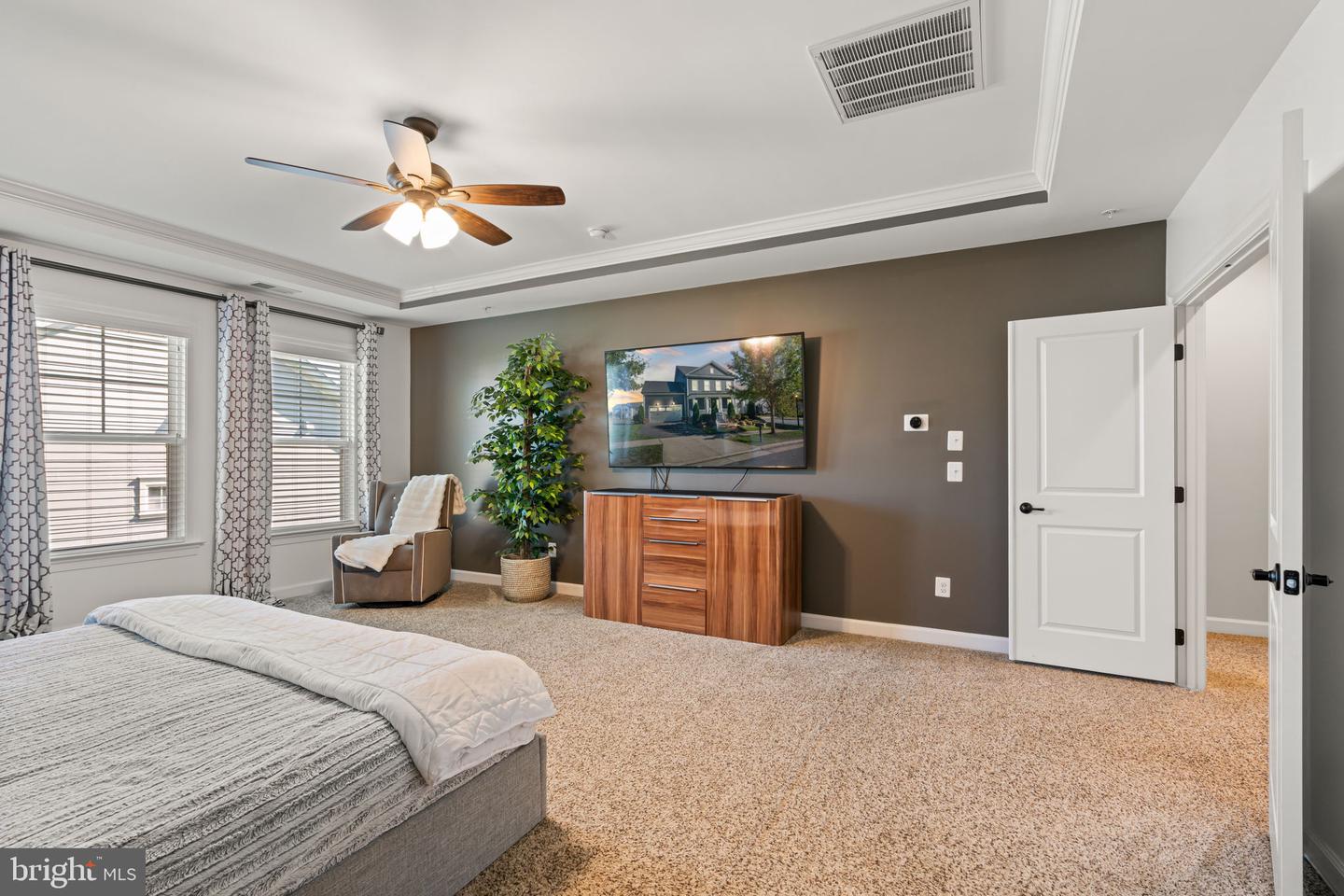 2164 POTOMAC RIVER BLVD, DUMFRIES, Virginia 22026, 7 Bedrooms Bedrooms, ,6 BathroomsBathrooms,Residential,For sale,2164 POTOMAC RIVER BLVD,VAPW2105990 MLS # VAPW2105990