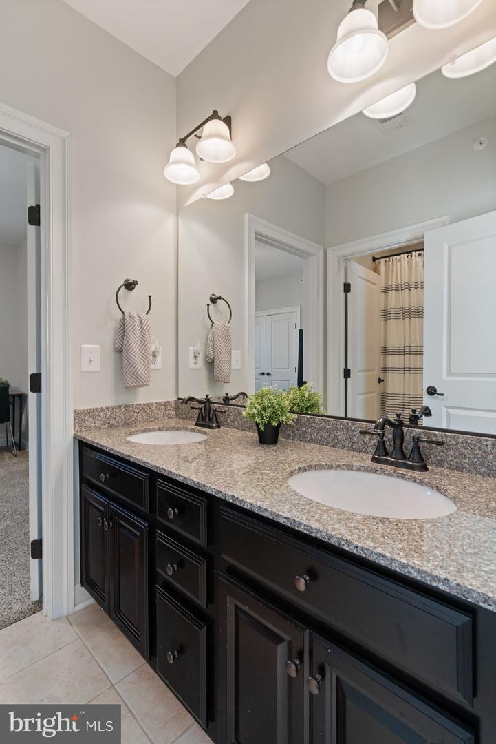2164 POTOMAC RIVER BLVD, DUMFRIES, Virginia 22026, 7 Bedrooms Bedrooms, ,6 BathroomsBathrooms,Residential,For sale,2164 POTOMAC RIVER BLVD,VAPW2105990 MLS # VAPW2105990