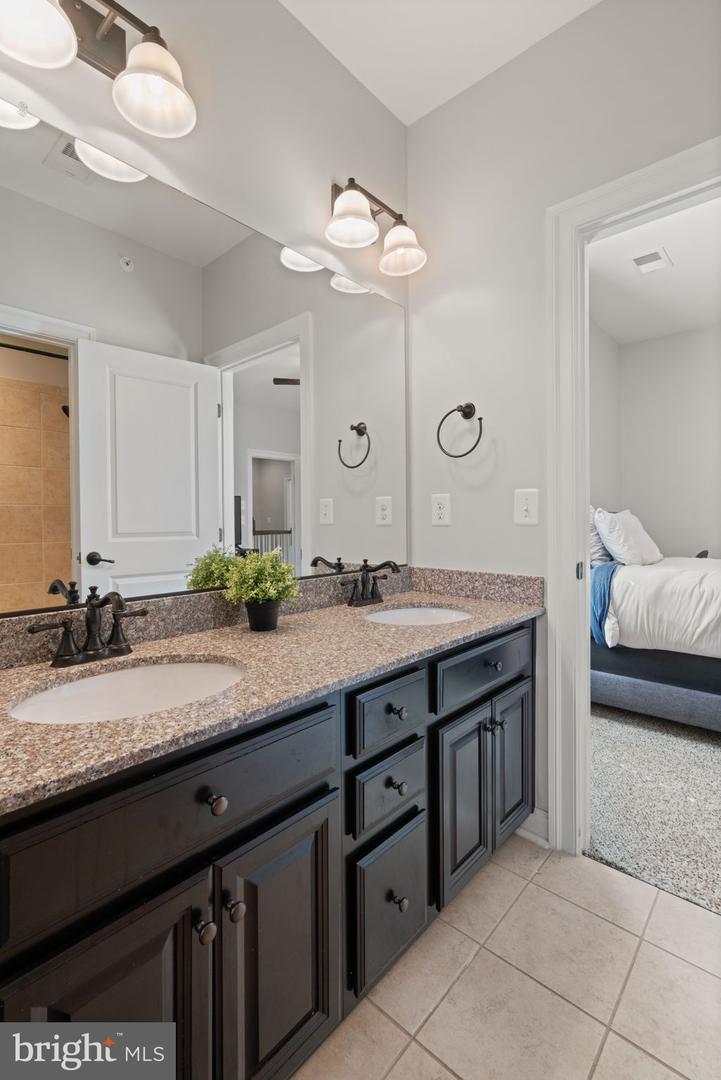 2164 POTOMAC RIVER BLVD, DUMFRIES, Virginia 22026, 7 Bedrooms Bedrooms, ,6 BathroomsBathrooms,Residential,For sale,2164 POTOMAC RIVER BLVD,VAPW2105990 MLS # VAPW2105990