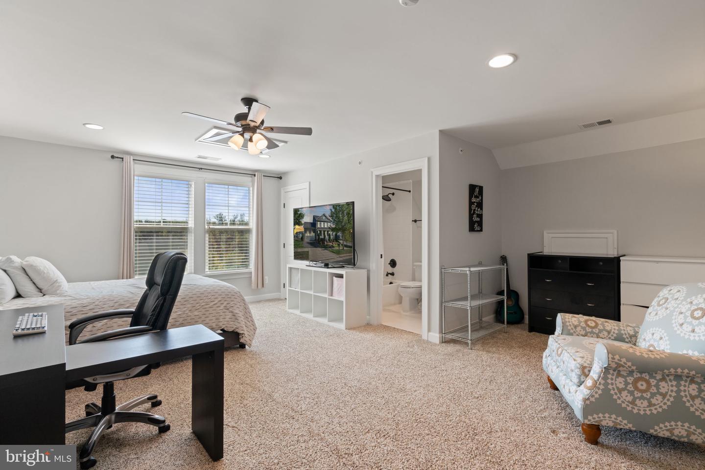 2164 POTOMAC RIVER BLVD, DUMFRIES, Virginia 22026, 7 Bedrooms Bedrooms, ,6 BathroomsBathrooms,Residential,For sale,2164 POTOMAC RIVER BLVD,VAPW2105990 MLS # VAPW2105990