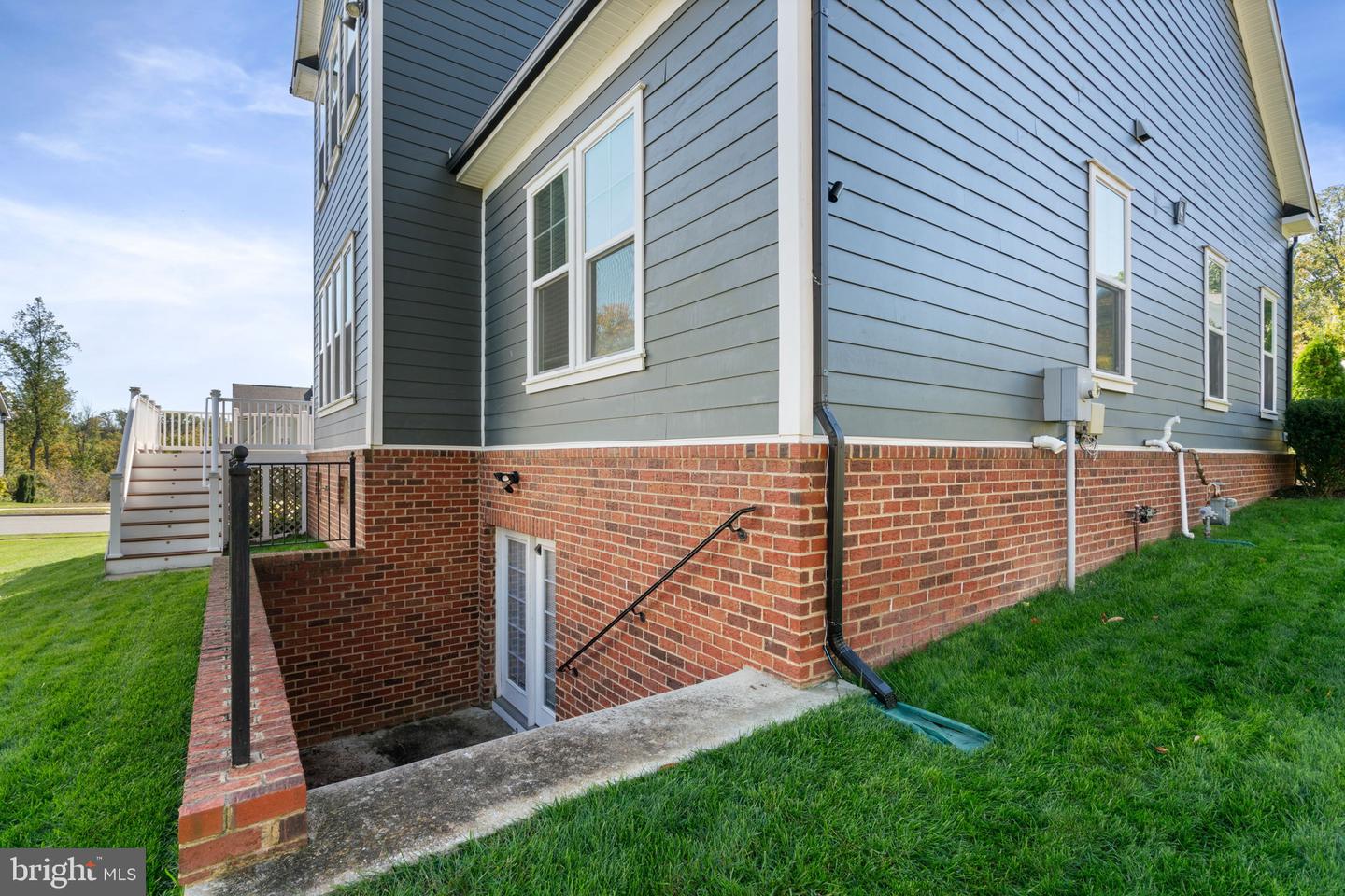 2164 POTOMAC RIVER BLVD, DUMFRIES, Virginia 22026, 7 Bedrooms Bedrooms, ,6 BathroomsBathrooms,Residential,For sale,2164 POTOMAC RIVER BLVD,VAPW2105990 MLS # VAPW2105990