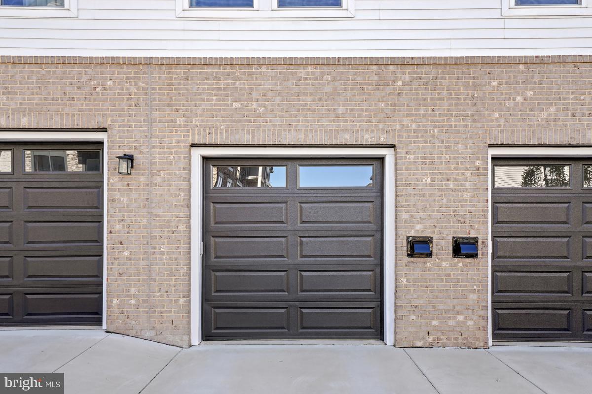 42874 FIREFLY SONATA TER #206, ASHBURN, Virginia 20148, 3 Bedrooms Bedrooms, 5 Rooms Rooms,2 BathroomsBathrooms,Residential,For sale,42874 FIREFLY SONATA TER #206,VALO2108952 MLS # VALO2108952