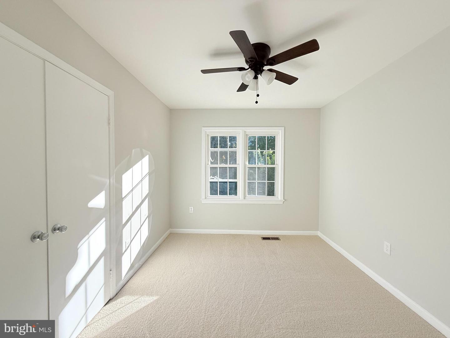 8219 DOCTOR CRAIK CT, ALEXANDRIA, Virginia 22306, 3 Bedrooms Bedrooms, ,3 BathroomsBathrooms,Residential,For sale,8219 DOCTOR CRAIK CT,VAFX2275002 MLS # VAFX2275002