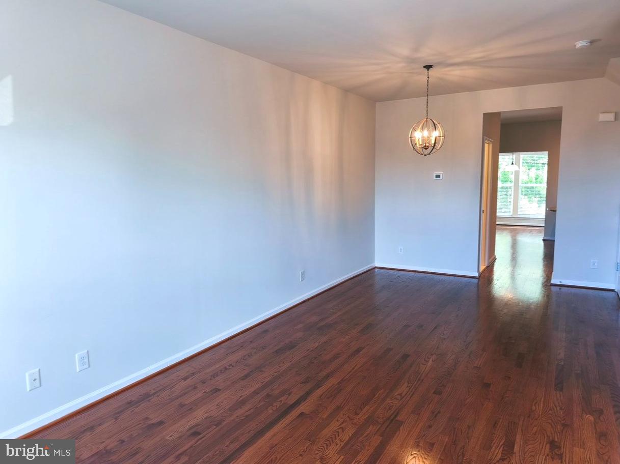 22520 HIGHCROFT TER, BRAMBLETON, Virginia 20148, 3 Bedrooms Bedrooms, ,3 BathroomsBathrooms,Residential,For sale,22520 HIGHCROFT TER,VALO2109326 MLS # VALO2109326