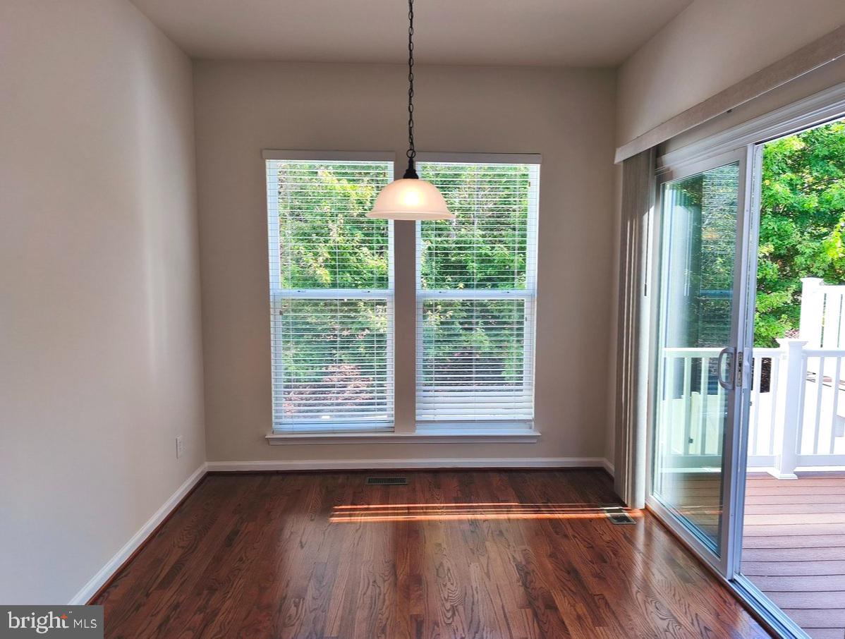 22520 HIGHCROFT TER, BRAMBLETON, Virginia 20148, 3 Bedrooms Bedrooms, ,3 BathroomsBathrooms,Residential,For sale,22520 HIGHCROFT TER,VALO2109326 MLS # VALO2109326