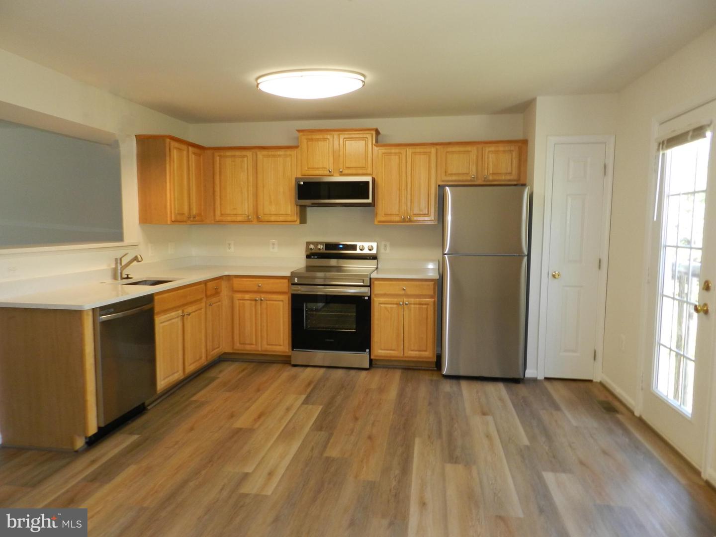 304 MERRILL CT, STAFFORD, Virginia 22554, 3 Bedrooms Bedrooms, ,2 BathroomsBathrooms,Residential,For sale,304 MERRILL CT,VAST2043658 MLS # VAST2043658