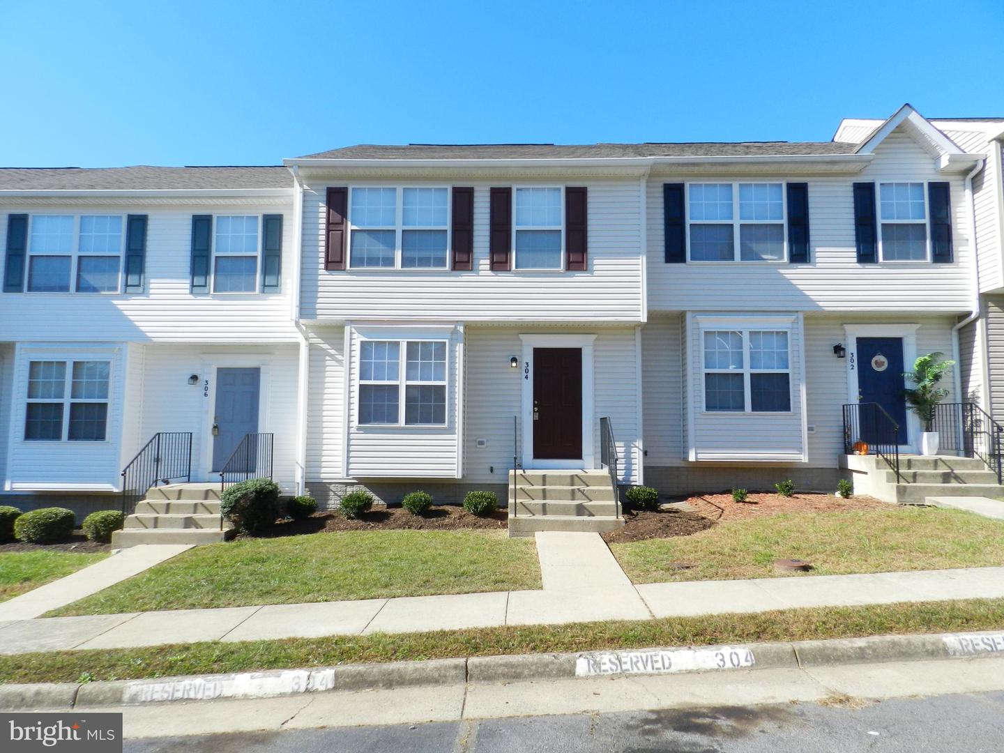 304 MERRILL CT, STAFFORD, Virginia 22554, 3 Bedrooms Bedrooms, ,2 BathroomsBathrooms,Residential,For sale,304 MERRILL CT,VAST2043658 MLS # VAST2043658