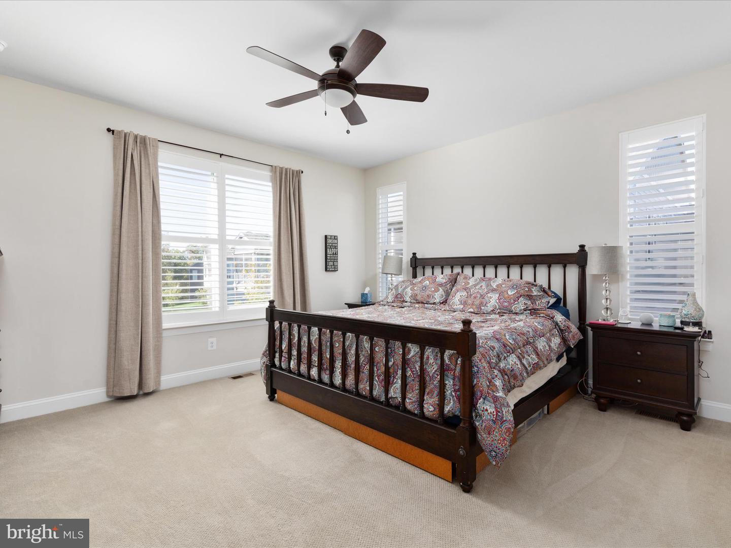 144 COWBIRD ST, LAKE FREDERICK, Virginia 22630, 4 Bedrooms Bedrooms, ,4 BathroomsBathrooms,Residential,For sale,144 COWBIRD ST,VAFV2037546 MLS # VAFV2037546