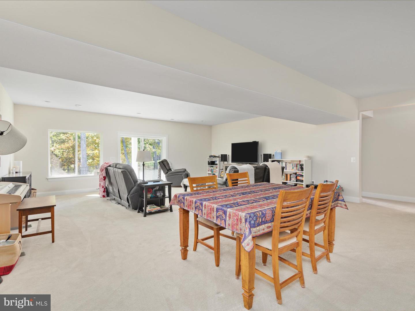 144 COWBIRD ST, LAKE FREDERICK, Virginia 22630, 4 Bedrooms Bedrooms, ,4 BathroomsBathrooms,Residential,For sale,144 COWBIRD ST,VAFV2037546 MLS # VAFV2037546