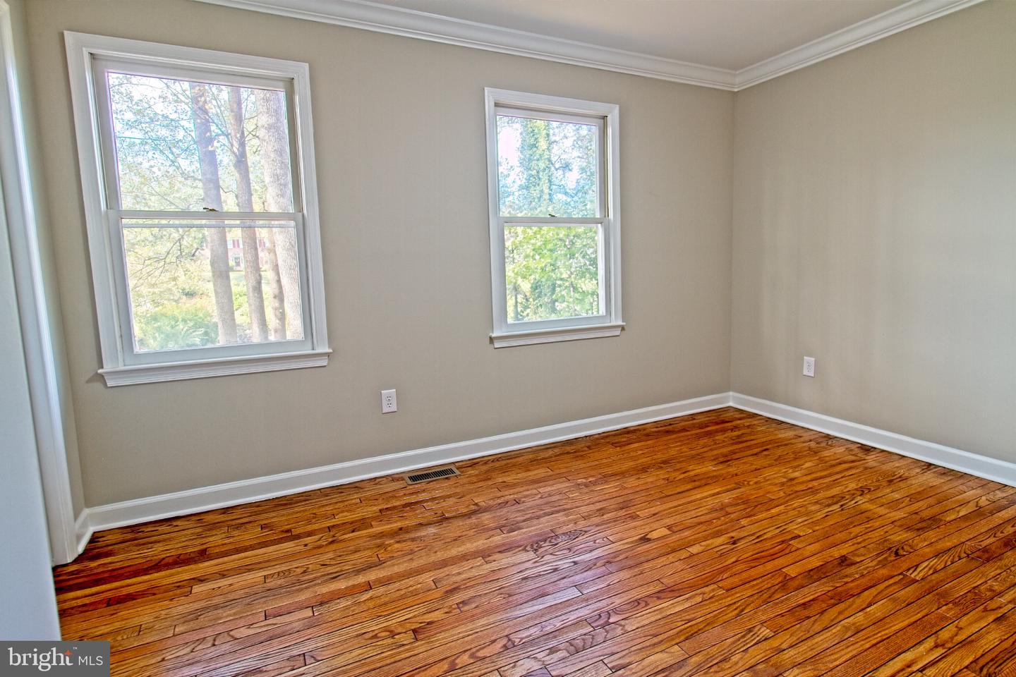 8157 POPLAR GROVE DR, WARRENTON, Virginia 20187, 4 Bedrooms Bedrooms, 7 Rooms Rooms,2 BathroomsBathrooms,Residential,For sale,8157 POPLAR GROVE DR,VAFQ2019454 MLS # VAFQ2019454