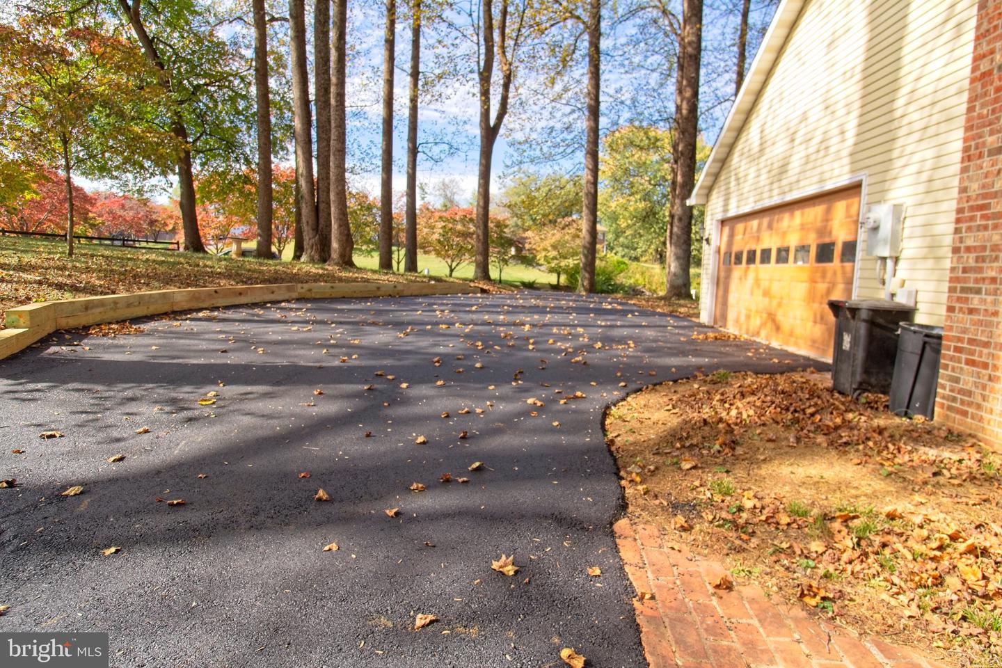 8157 POPLAR GROVE DR, WARRENTON, Virginia 20187, 4 Bedrooms Bedrooms, 7 Rooms Rooms,2 BathroomsBathrooms,Residential,For sale,8157 POPLAR GROVE DR,VAFQ2019454 MLS # VAFQ2019454