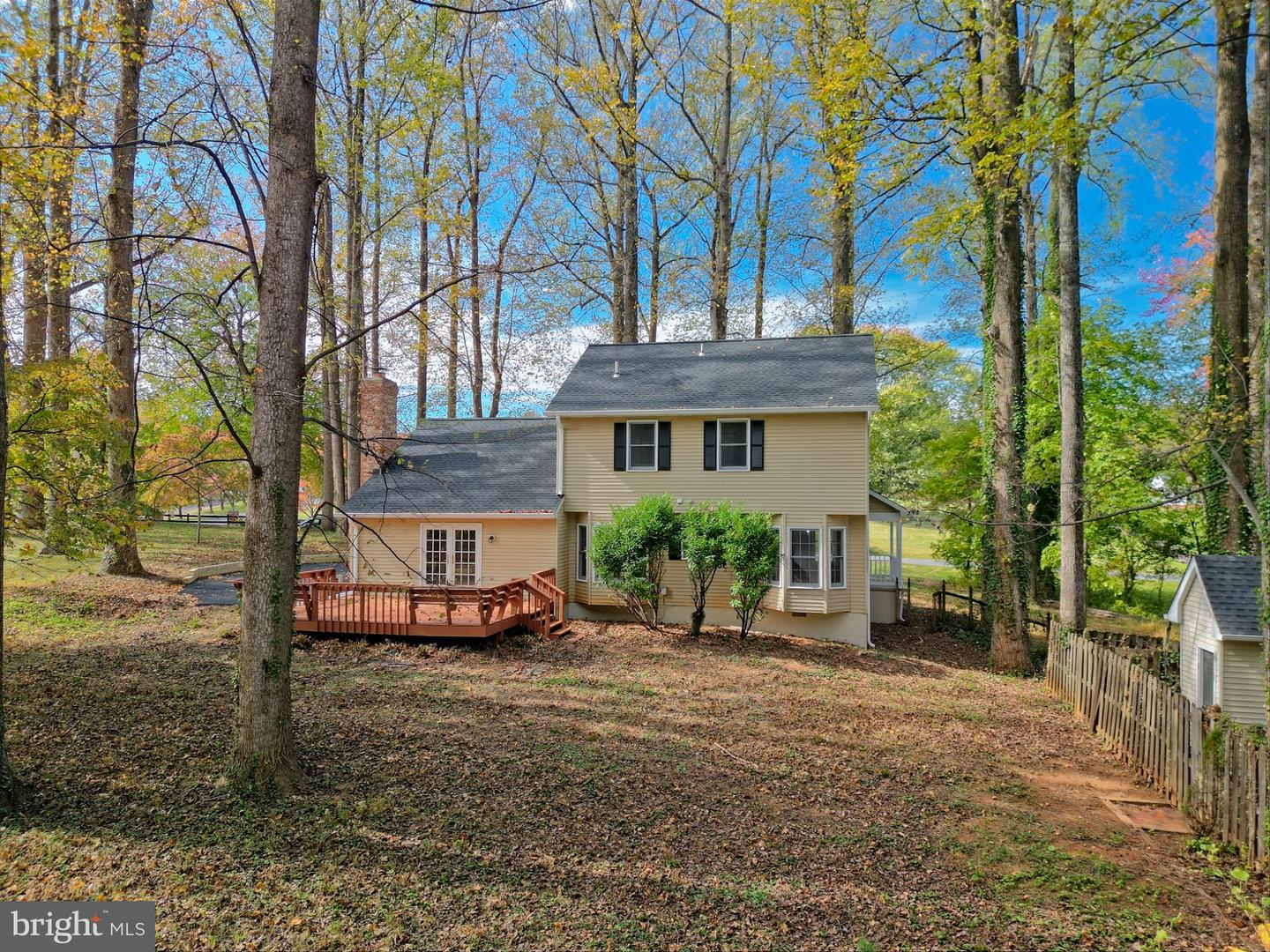 8157 POPLAR GROVE DR, WARRENTON, Virginia 20187, 4 Bedrooms Bedrooms, 7 Rooms Rooms,2 BathroomsBathrooms,Residential,For sale,8157 POPLAR GROVE DR,VAFQ2019454 MLS # VAFQ2019454