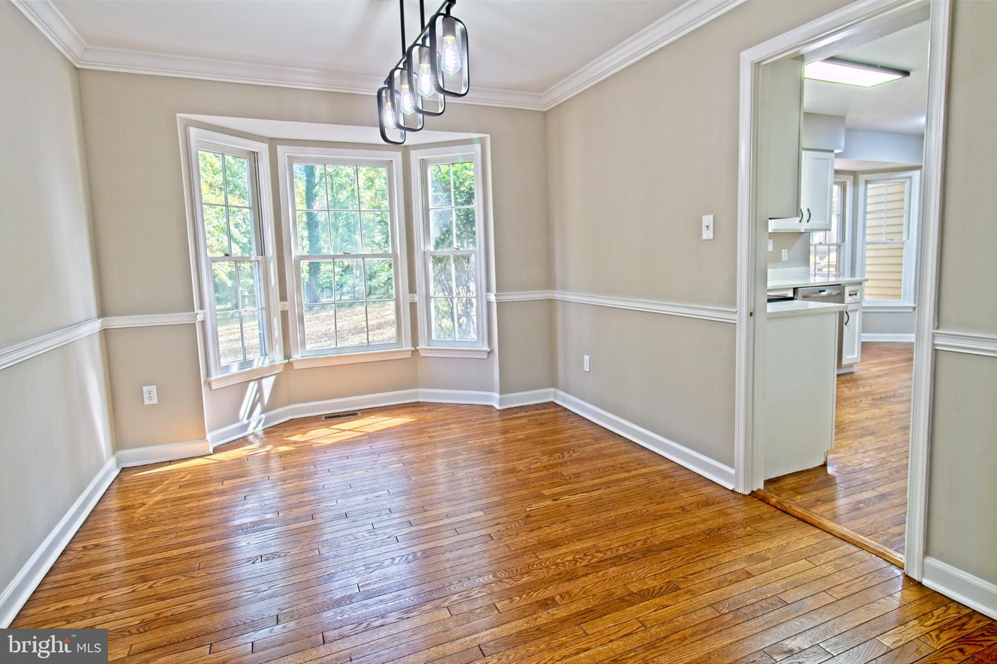 8157 POPLAR GROVE DR, WARRENTON, Virginia 20187, 4 Bedrooms Bedrooms, 7 Rooms Rooms,2 BathroomsBathrooms,Residential,For sale,8157 POPLAR GROVE DR,VAFQ2019454 MLS # VAFQ2019454
