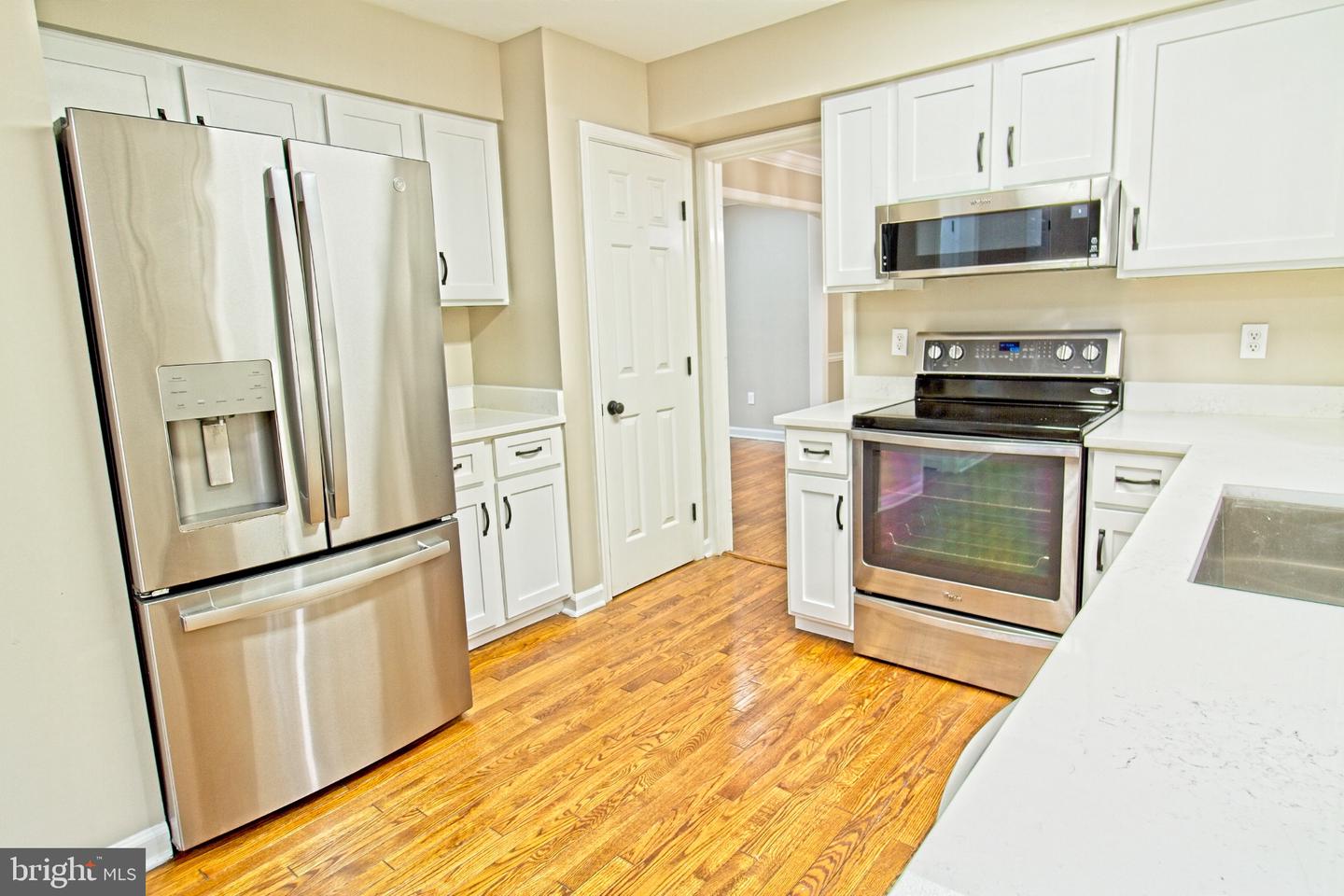 8157 POPLAR GROVE DR, WARRENTON, Virginia 20187, 4 Bedrooms Bedrooms, 7 Rooms Rooms,2 BathroomsBathrooms,Residential,For sale,8157 POPLAR GROVE DR,VAFQ2019454 MLS # VAFQ2019454